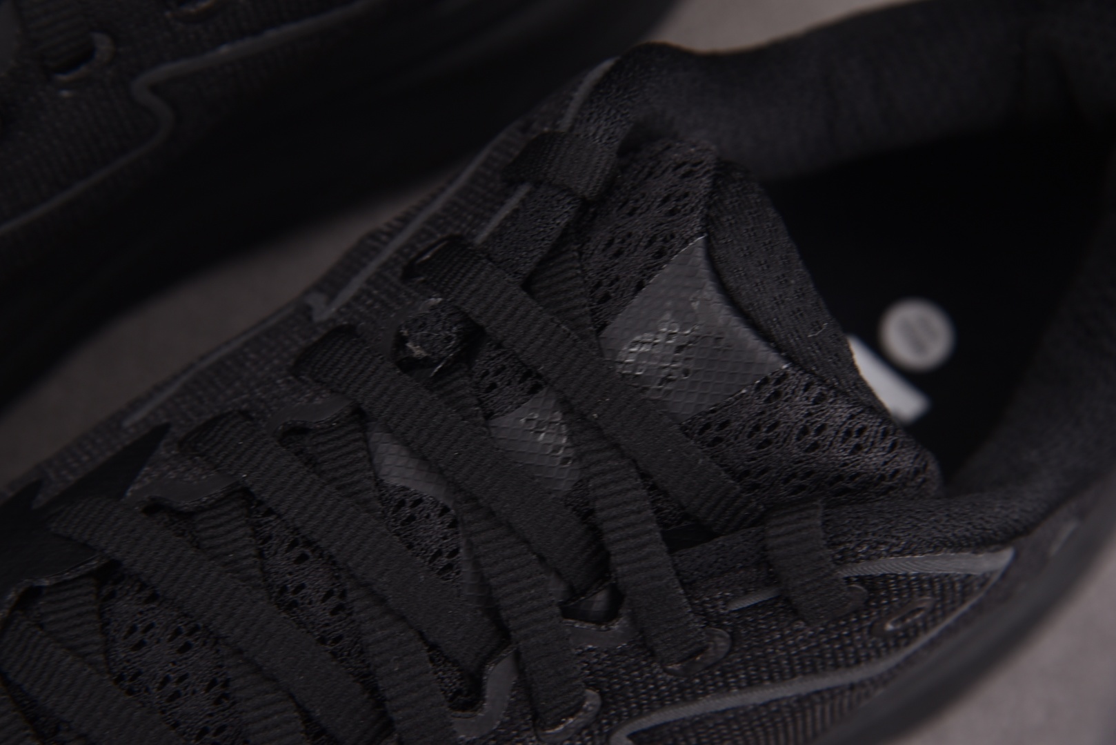 Hoka 尺码:36-45纯原版出品-Hoka One One Clifton 10 Black 黑色 