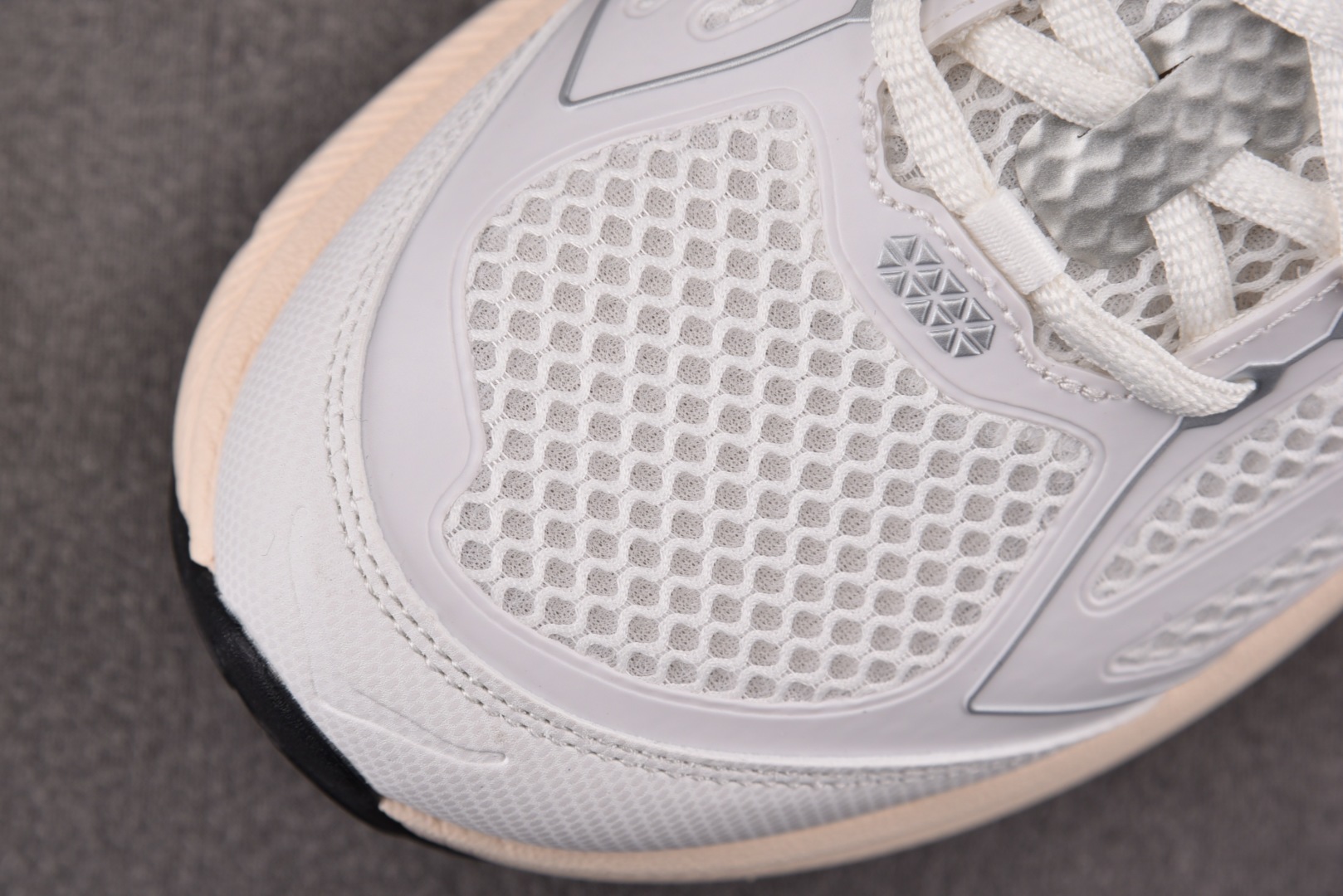 Hoka 尺码:36-45纯原版出品-Hoka One One Clifton One9 Frost C