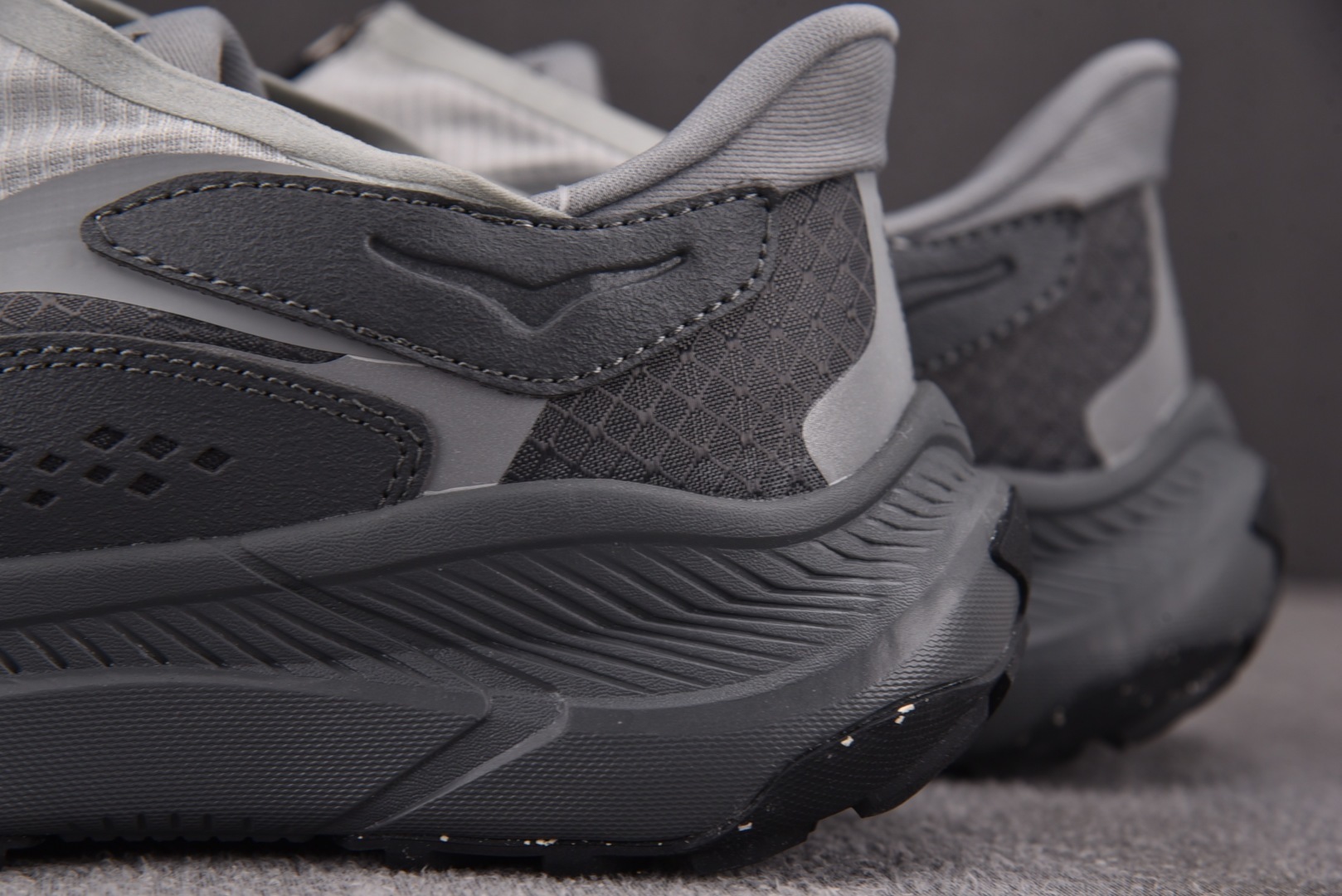 Hoka 尺码:36-45纯原版出品-Hoka One One Project Transport St