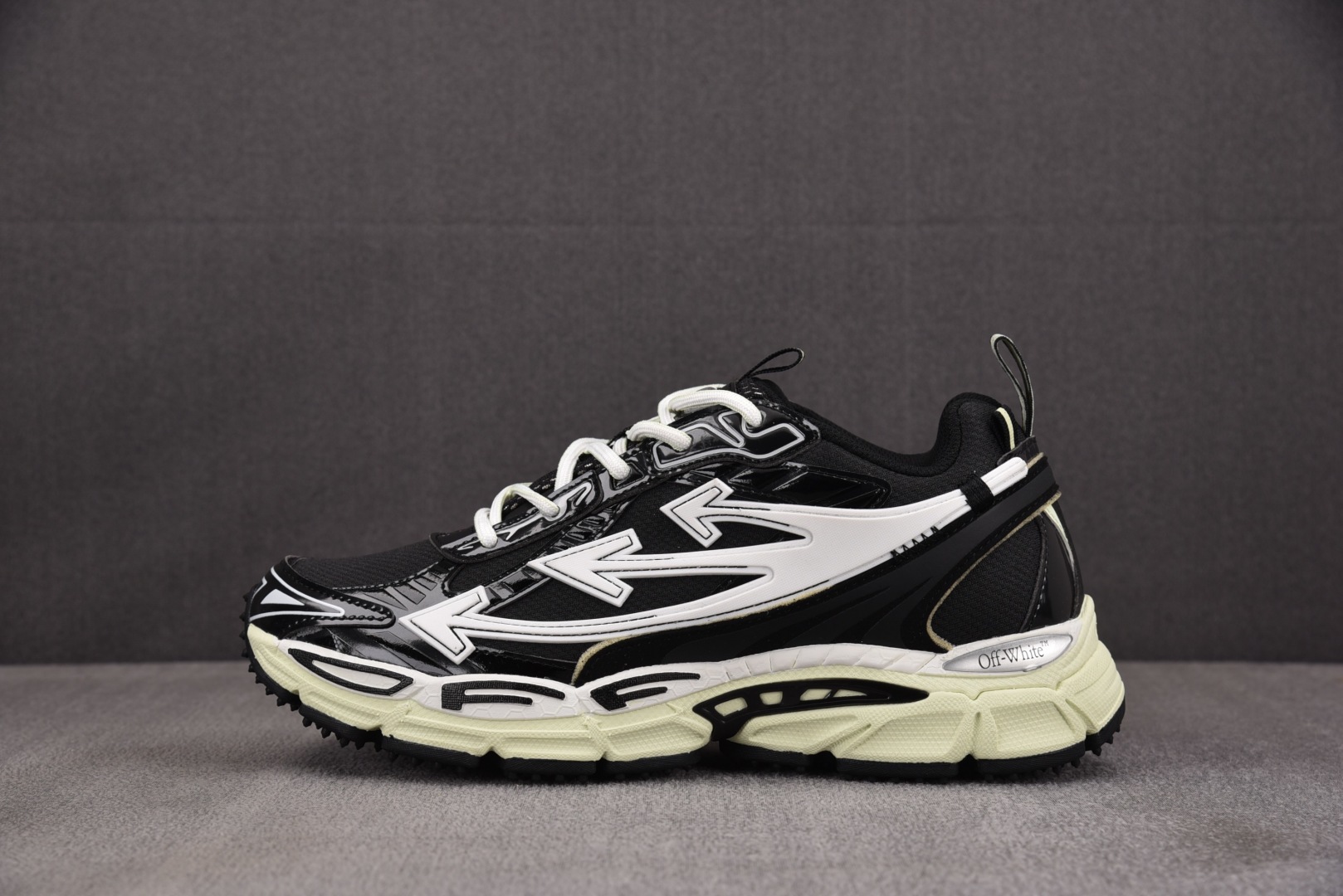 OFF 尺码36-47纯原版出品-OFF-WHITE Be Right Back 黑白 YZ002尺码3