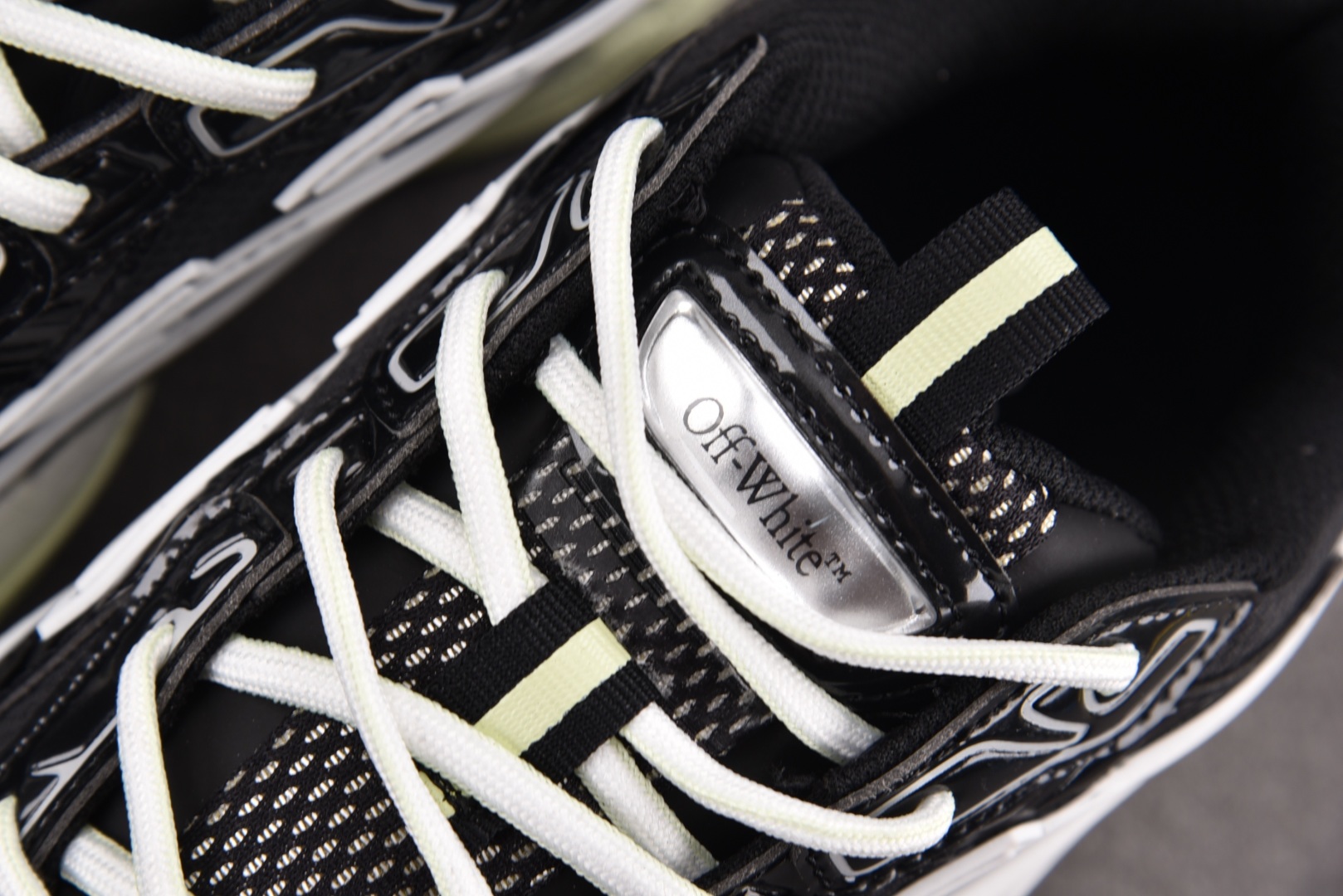 OFF 尺码36-47纯原版出品-OFF-WHITE Be Right Back 黑白 YZ002尺码3
