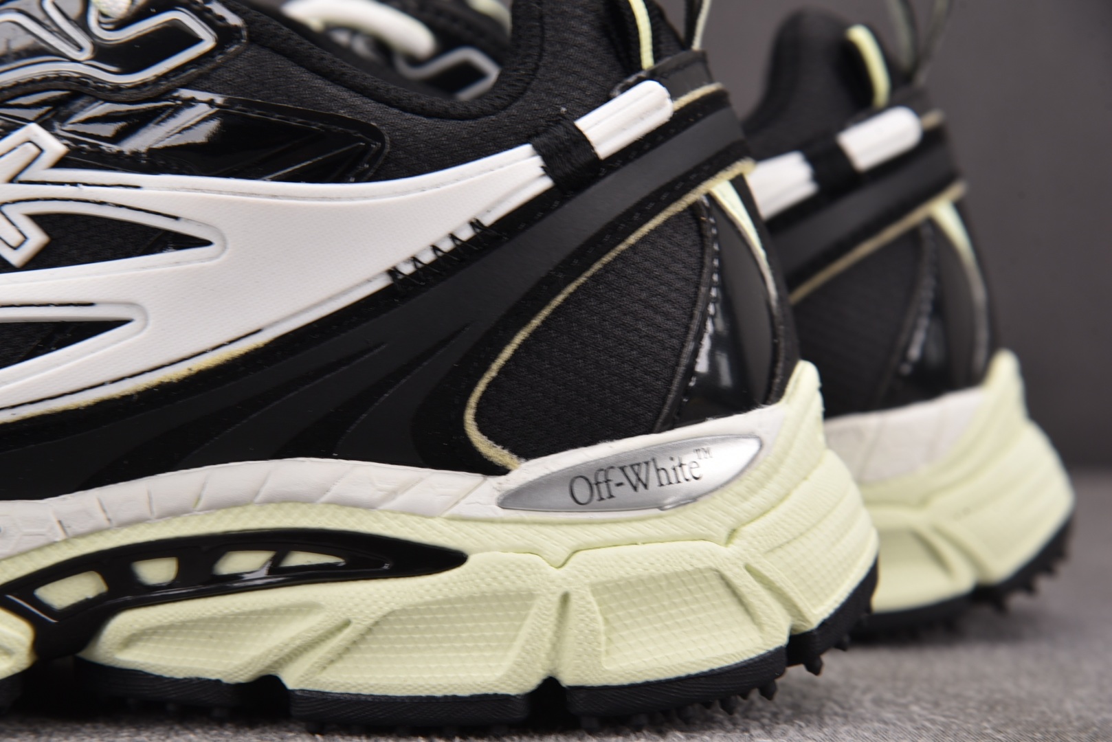 OFF 尺码36-47纯原版出品-OFF-WHITE Be Right Back 黑白 YZ002尺码3