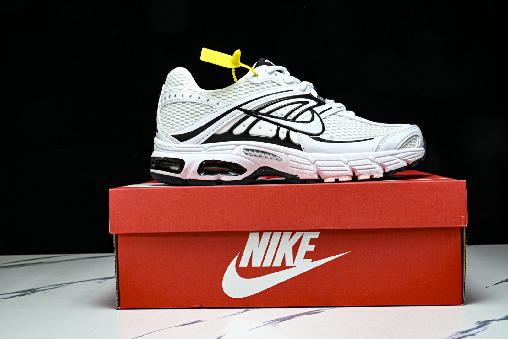 NK Air Max Moto 2K 耐克新款复古气垫跑步鞋 HQ2056_CM_4 尺寸 36 36.