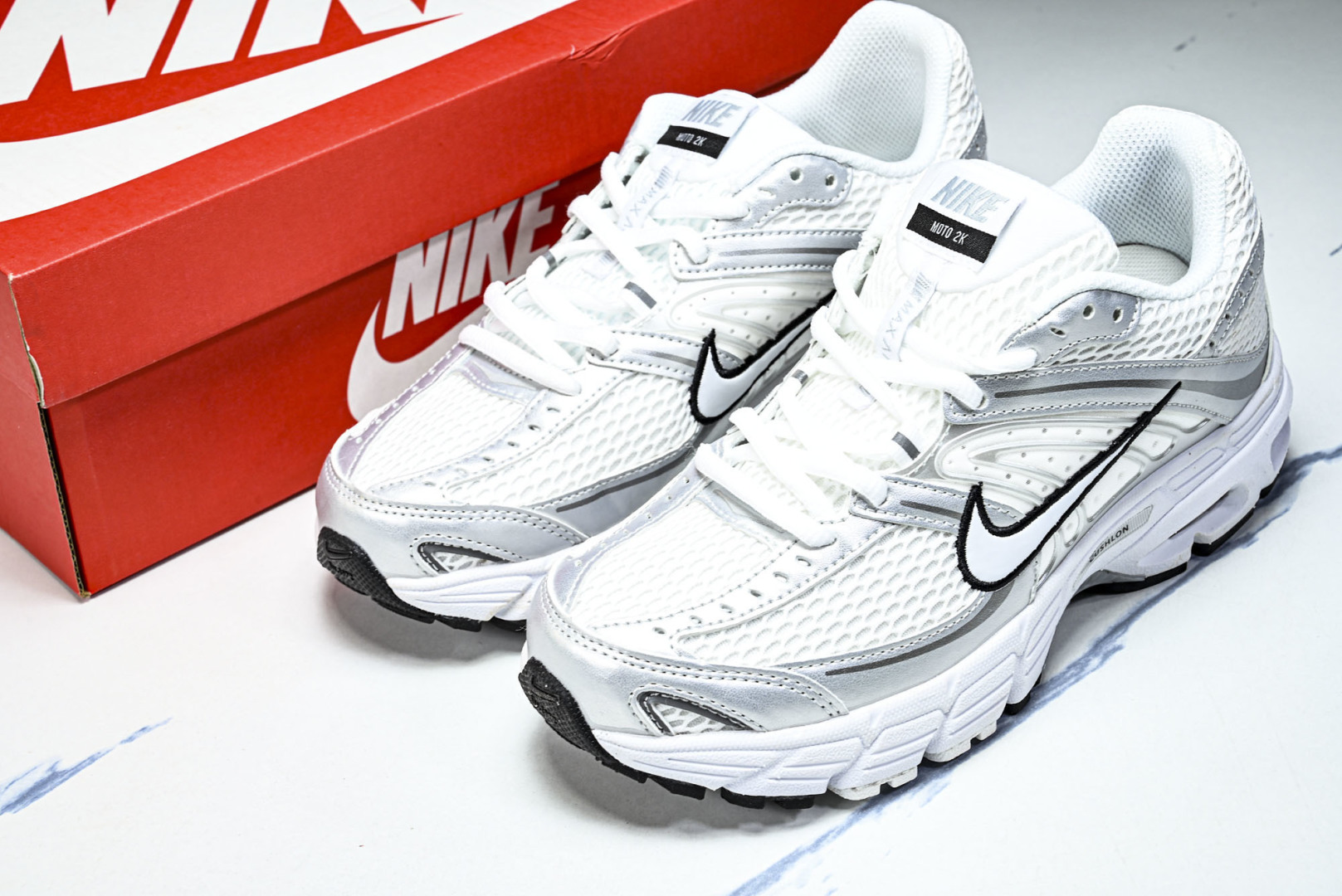 NK Air Max Moto 2K 耐克新款复古气垫跑步鞋 HQ2056_CM_6尺寸 36 36.5