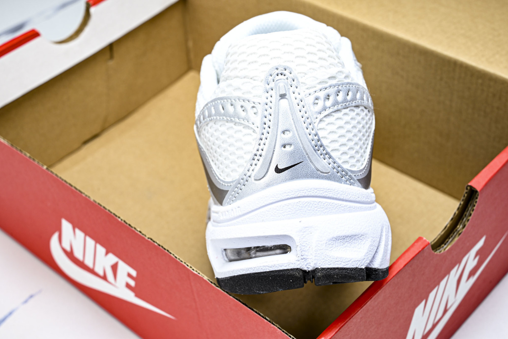 NK Air Max Moto 2K 耐克新款复古气垫跑步鞋 HQ2056_CM_6尺寸 36 36.5