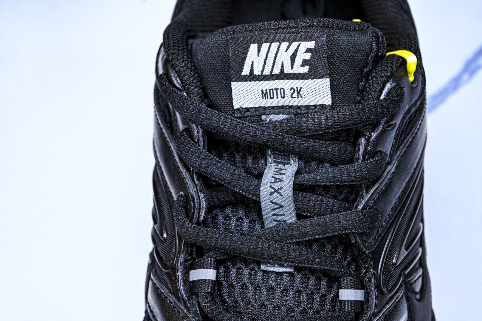 NK Air Max Moto 2K 耐克新款复古气垫跑步鞋 HQ2056-001 尺寸 36 36.5
