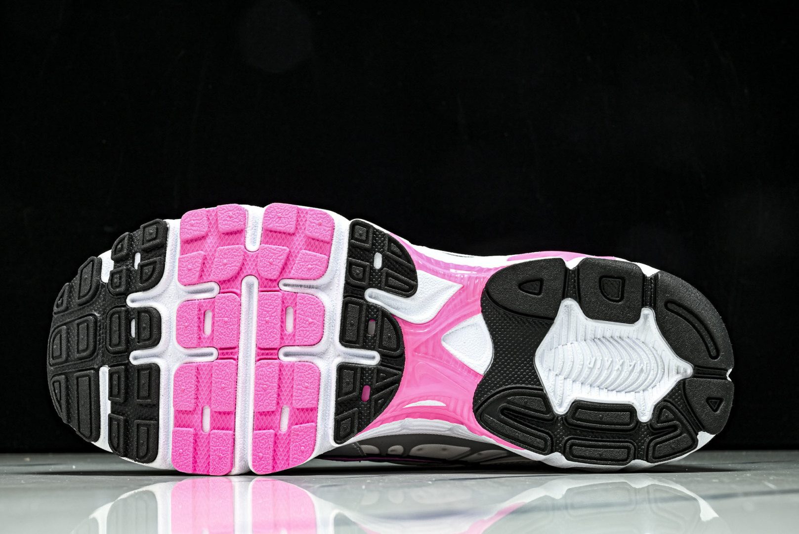 NK Air Max Moto 2K 耐克新款复古气垫跑步鞋 HQ2056-101 尺寸 36 36.5