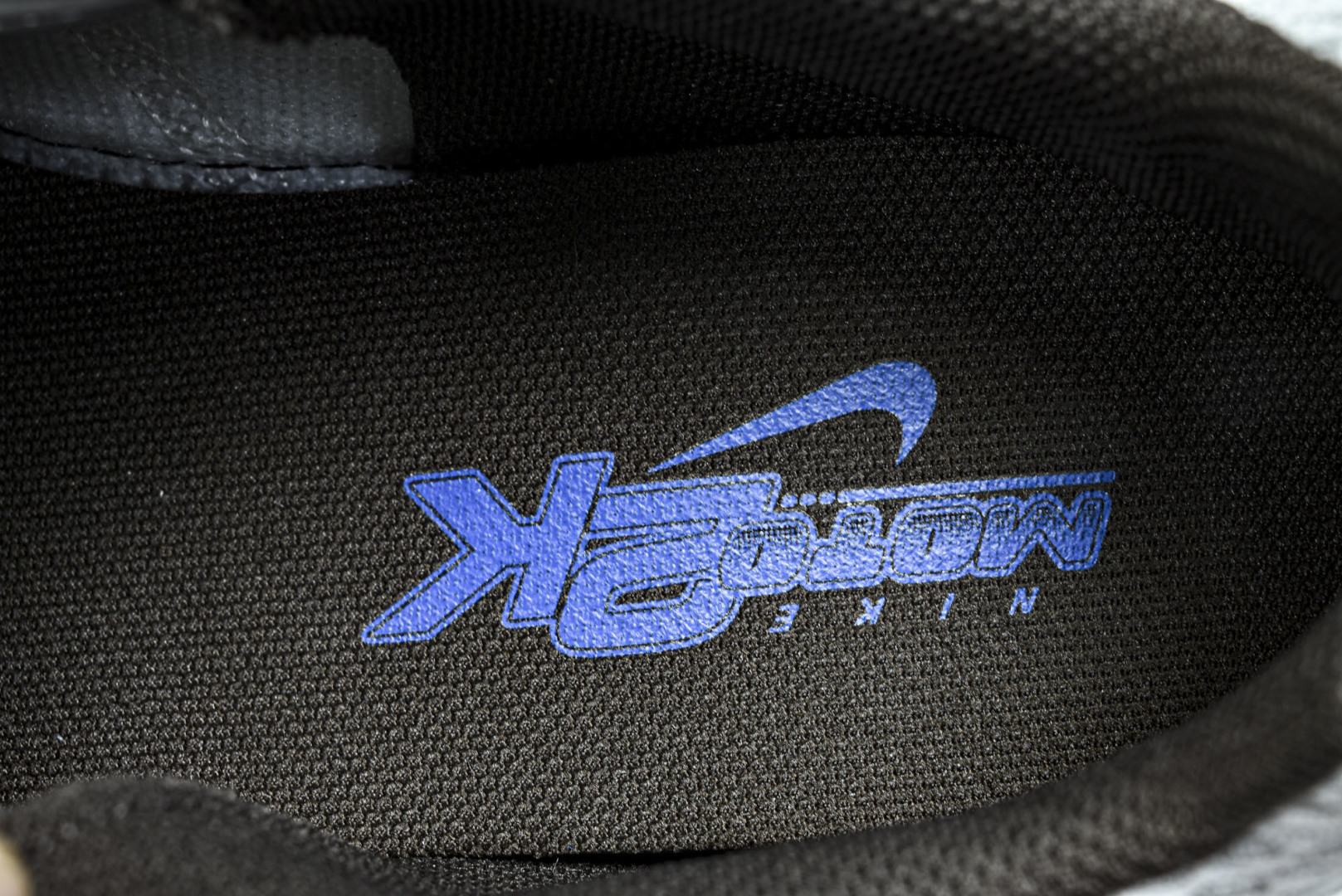 NK Air Max Moto 2K 耐克新款复古气垫跑步鞋 HQ2056_CM_尺寸 36 36.5 
