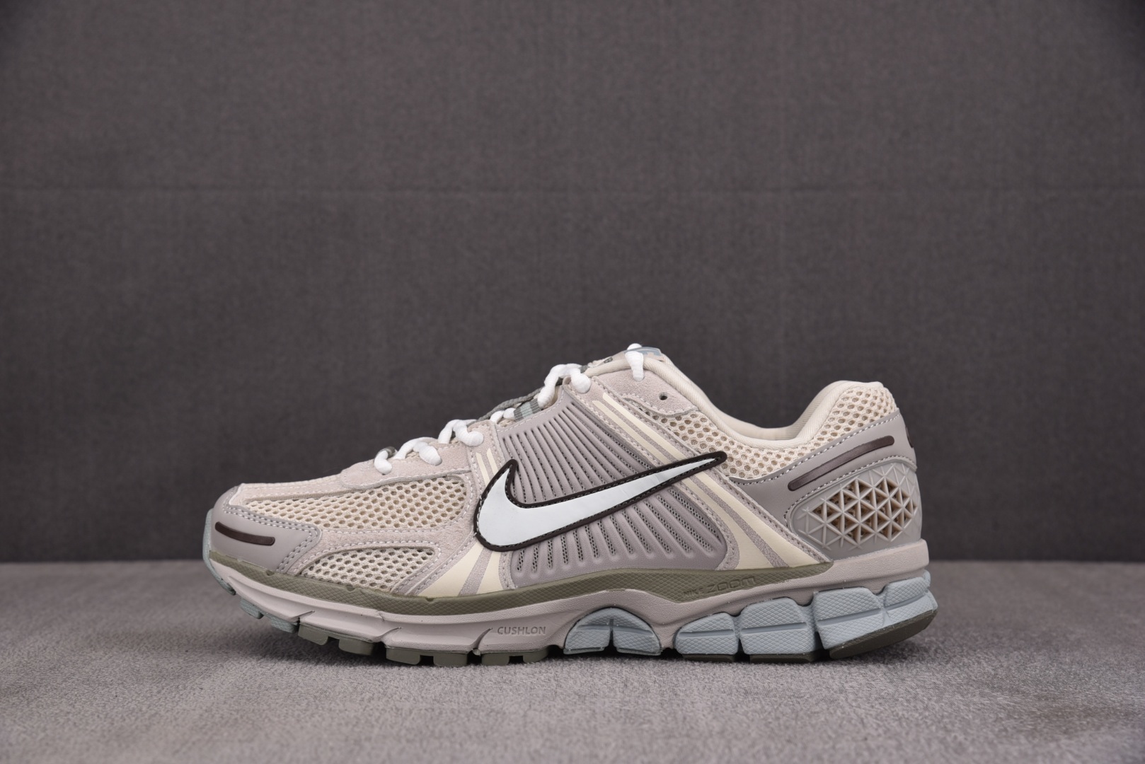 Vomero 5 尺码36-46纯原版出品-Zoom Vomero 5 SE Light Orewood