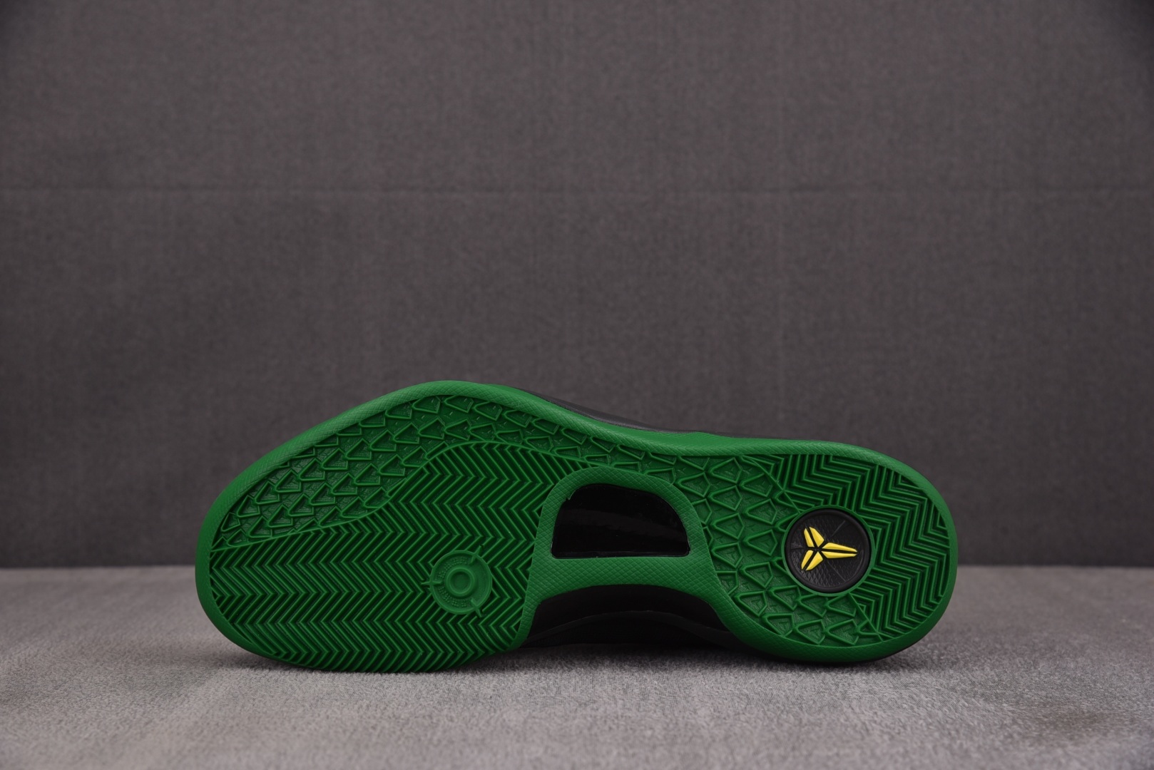 科比8 尺码40-48.5纯原版出品-Kobe 8 Zoom Kobe Ⅷ System 科比 俄勒冈黑