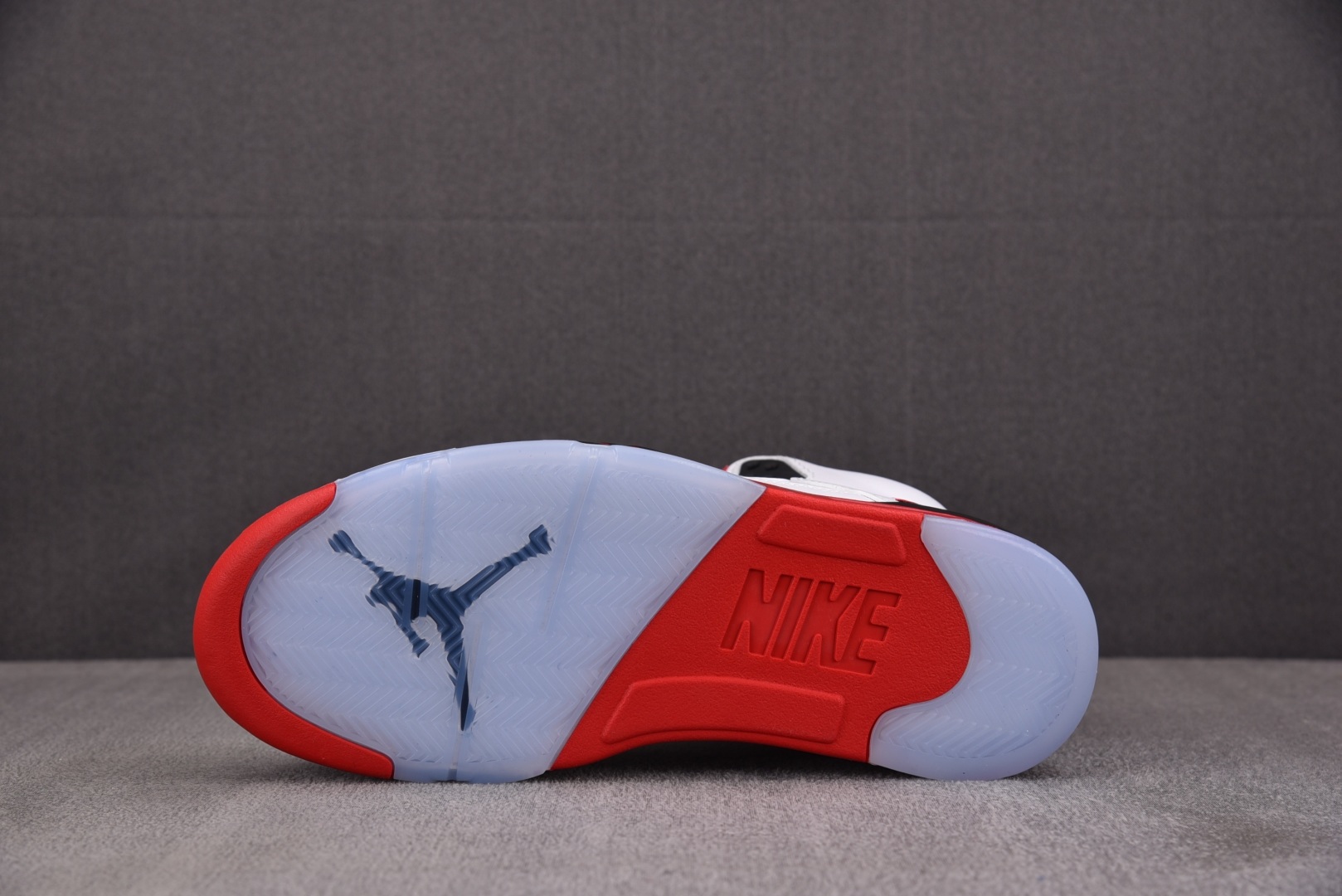 AJ5 尺码:40-47.5纯原出品-Air Jordan 5 Retro Fire Red Black
