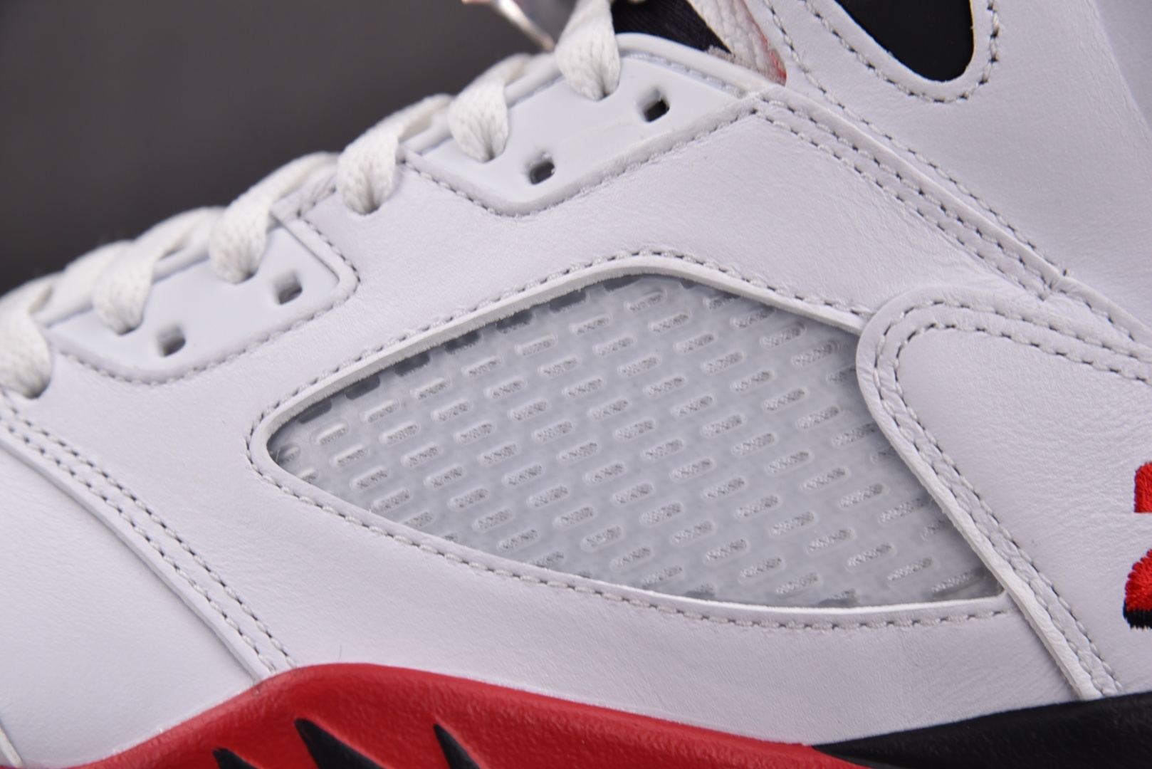 AJ5 尺码:40-47.5纯原出品-Air Jordan 5 Retro Fire Red Black