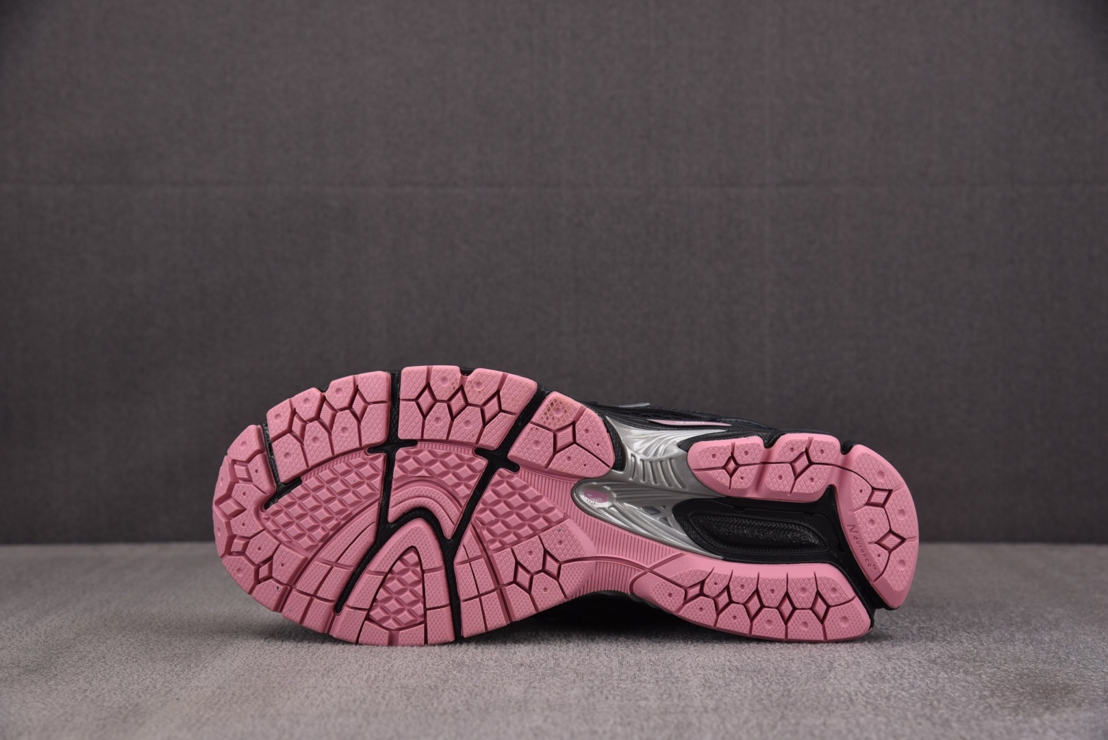 NB 1906 尺码:36-46.5纯原出品-New Balance 1906R Pink Taffy 
