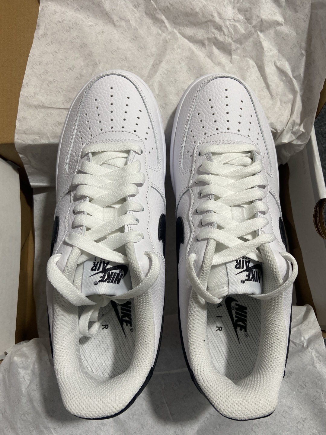 AF1白黑 尺码:36-46纯原-Air Force 1 Low White and Black 白黑 