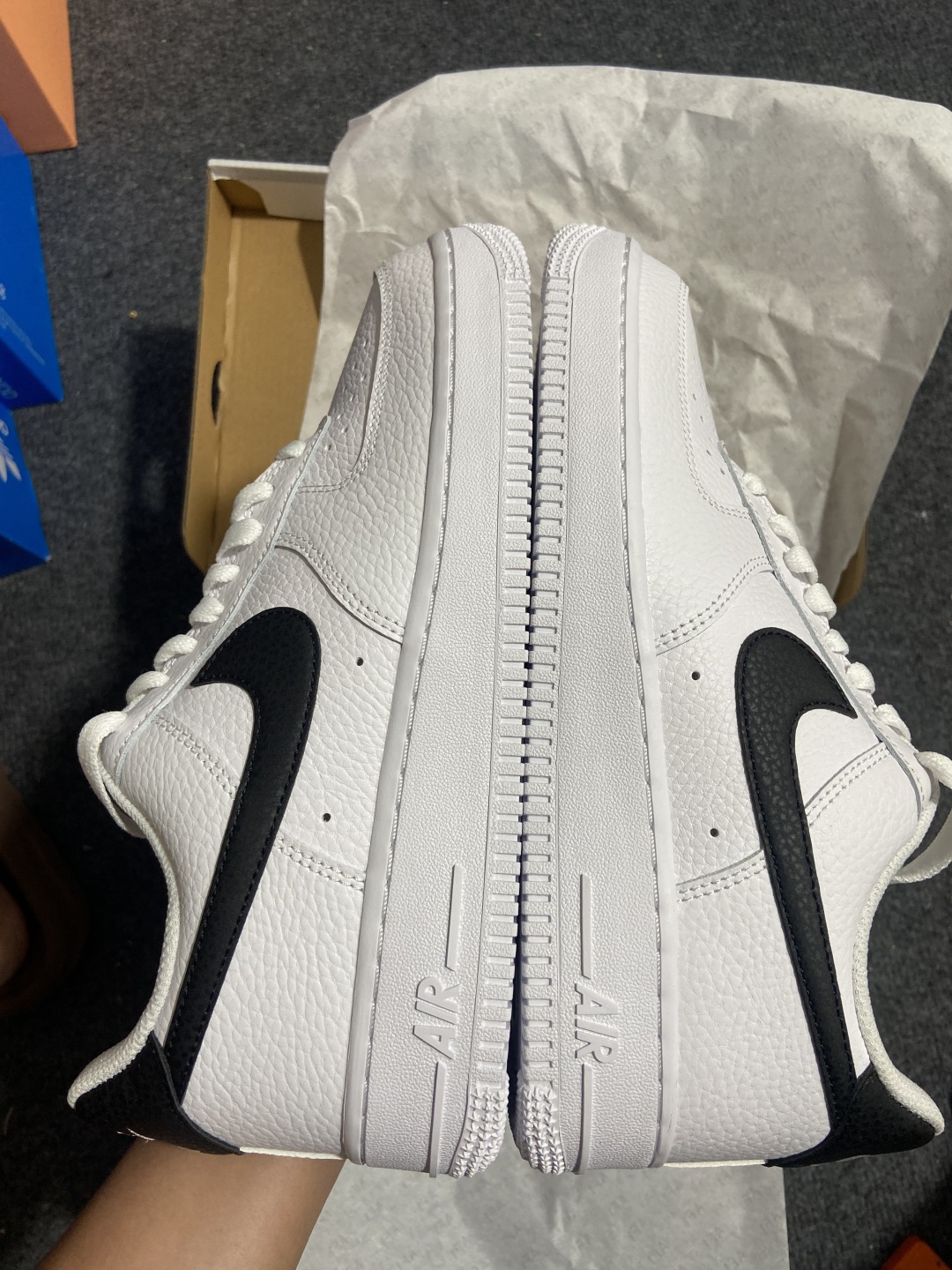 AF1白黑 尺码:36-46纯原-Air Force 1 Low White and Black 白黑 