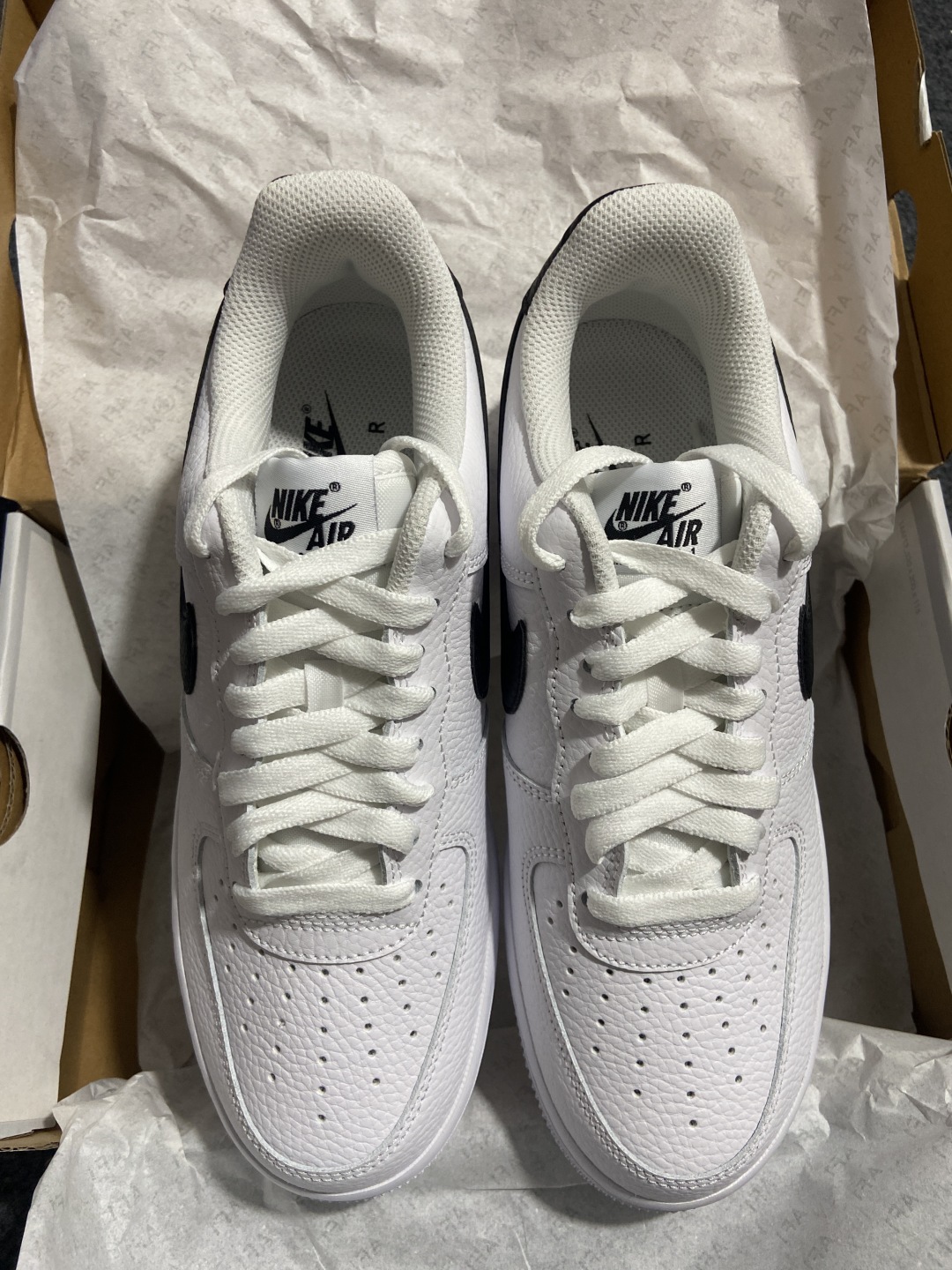 AF1白黑 尺码:36-46纯原-Air Force 1 Low White and Black 白黑 