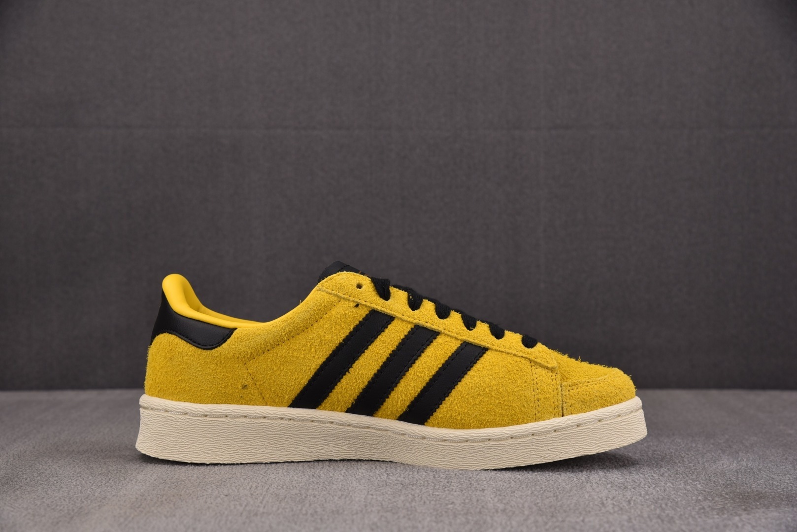 Originals 尺码:36-45纯原出品-Jabbar Low Bruce Lee Game of