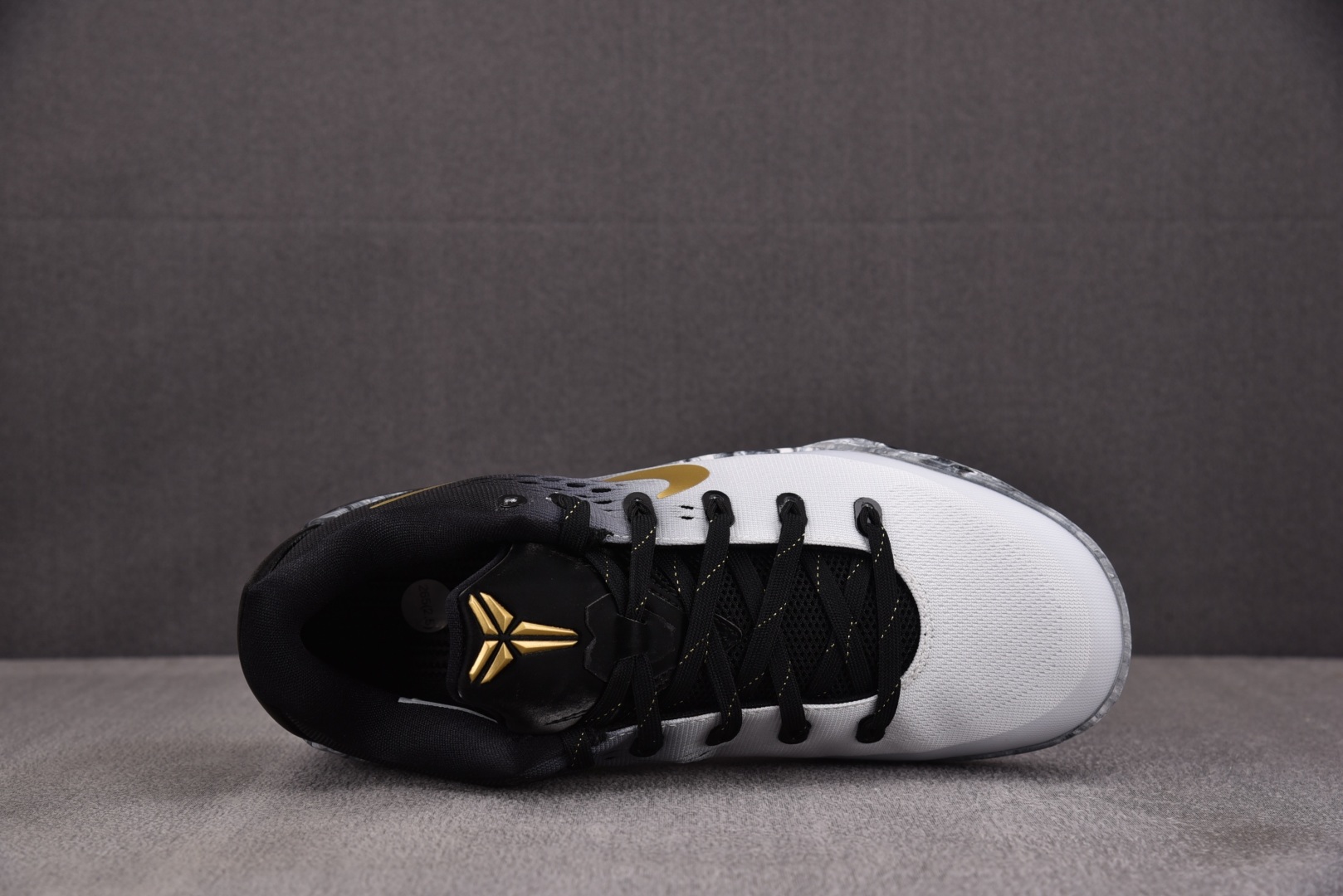 科比9 尺码:40-48.5纯原出品-Kobe 9 EM Low Protro Mambacita 黑白