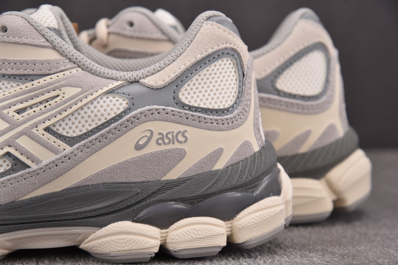 Asics 尺码:36-47纯原出品 ASICS Gel-NYC Oyster Grey 灰色 1201
