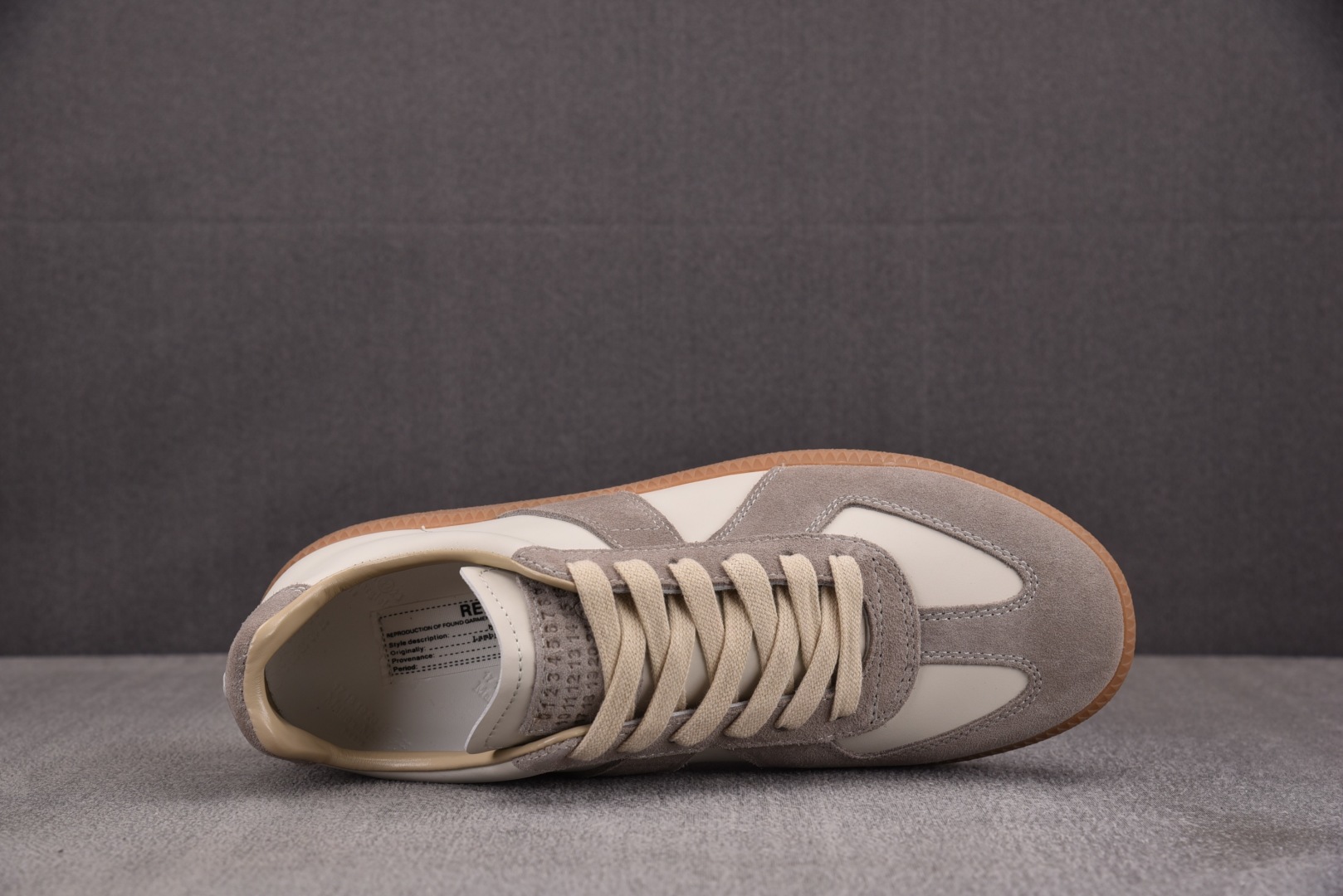 马吉拉 尺码:35-45纯原出品-Maison Margiela 梅森·马吉拉德训鞋 白棕 YZ022尺