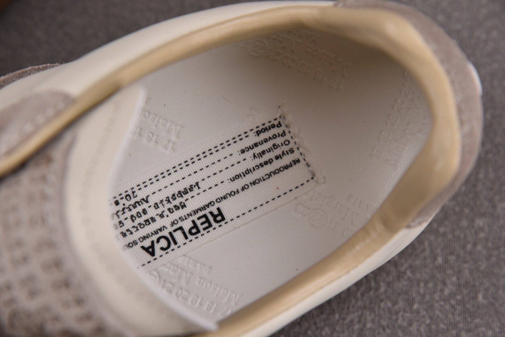 马吉拉 尺码:35-45纯原出品-Maison Margiela 梅森·马吉拉德训鞋 白棕 YZ022尺