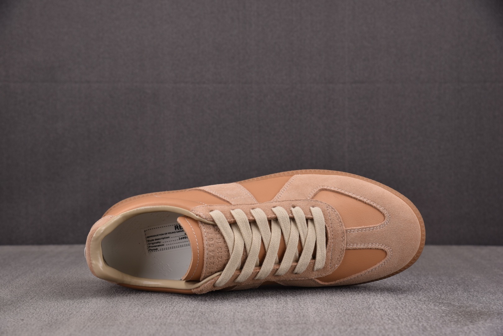 马吉拉 尺码:35-45纯原出品-Maison Margiela 梅森·马吉拉德训鞋 沙色 YZ022尺