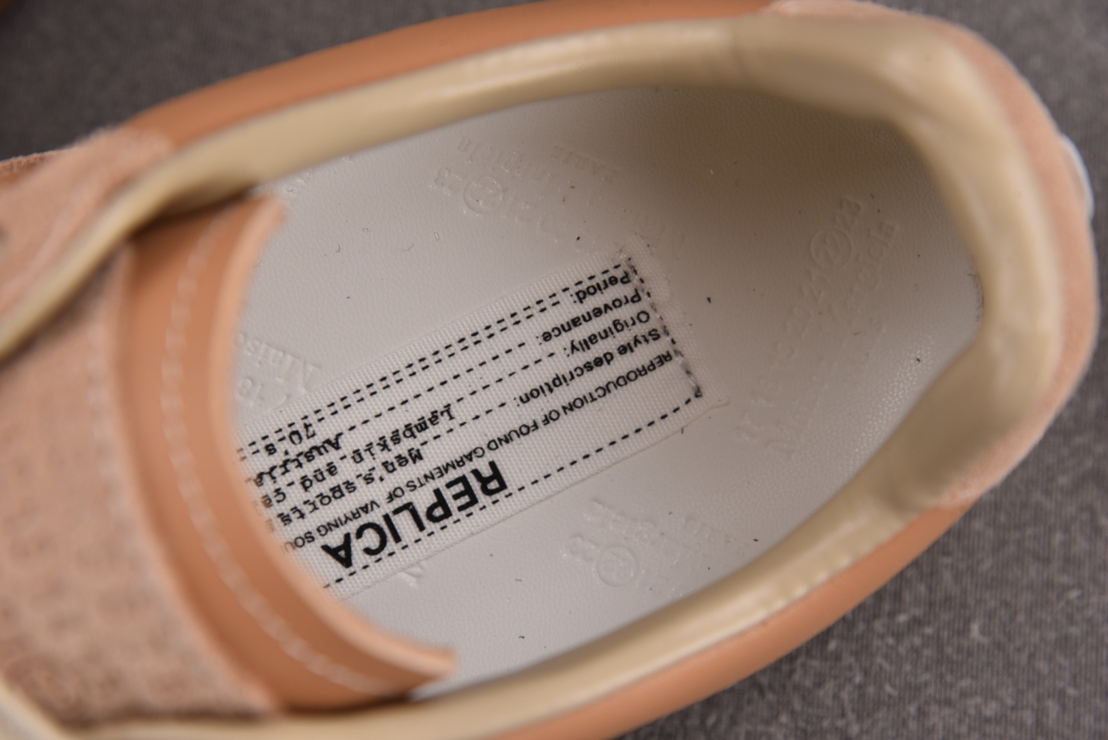 马吉拉 尺码:35-45纯原出品-Maison Margiela 梅森·马吉拉德训鞋 沙色 YZ022尺