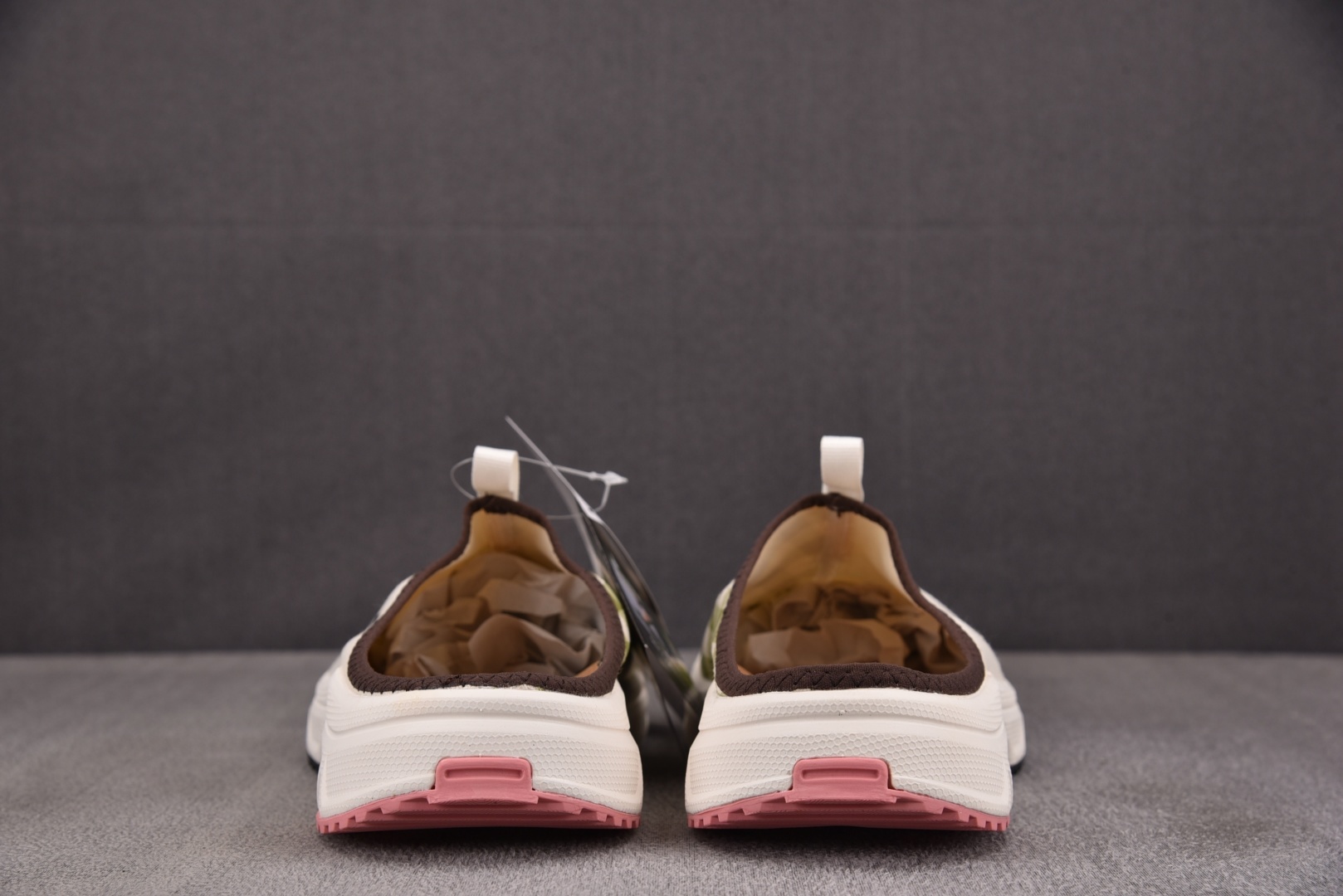 萨洛蒙 尺码:36-44纯原出品-Salomon RX Slide 3.0 白绿 YZ020尺码：36 