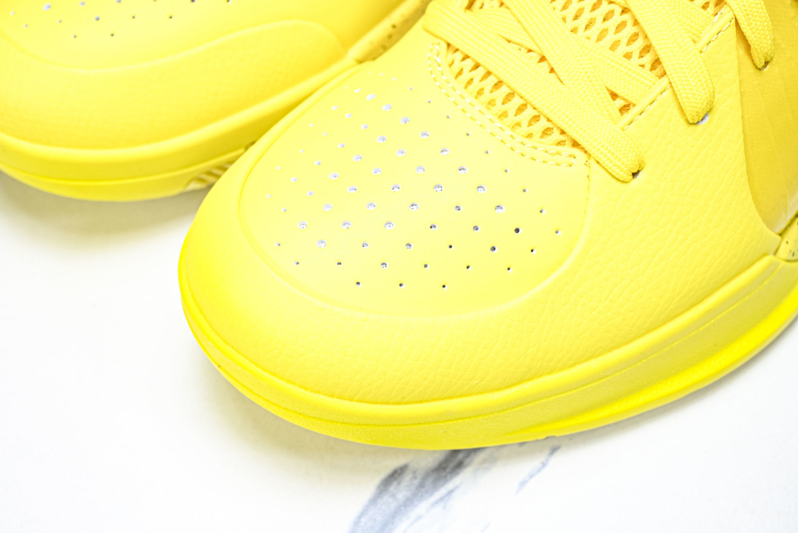 科比4 尺码:40-48.5纯原出品- Kobe 4 Protro CHBL 黄色 IH0587-700