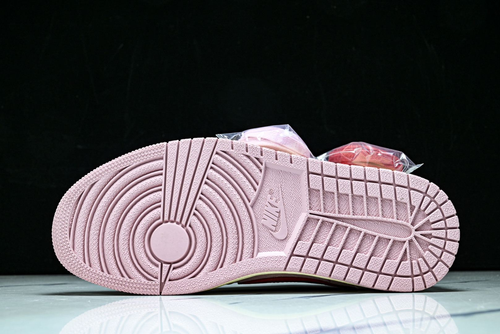 AJlow 尺码:36-47.5纯原出品-Travis Scott x Jordan Air Jorda