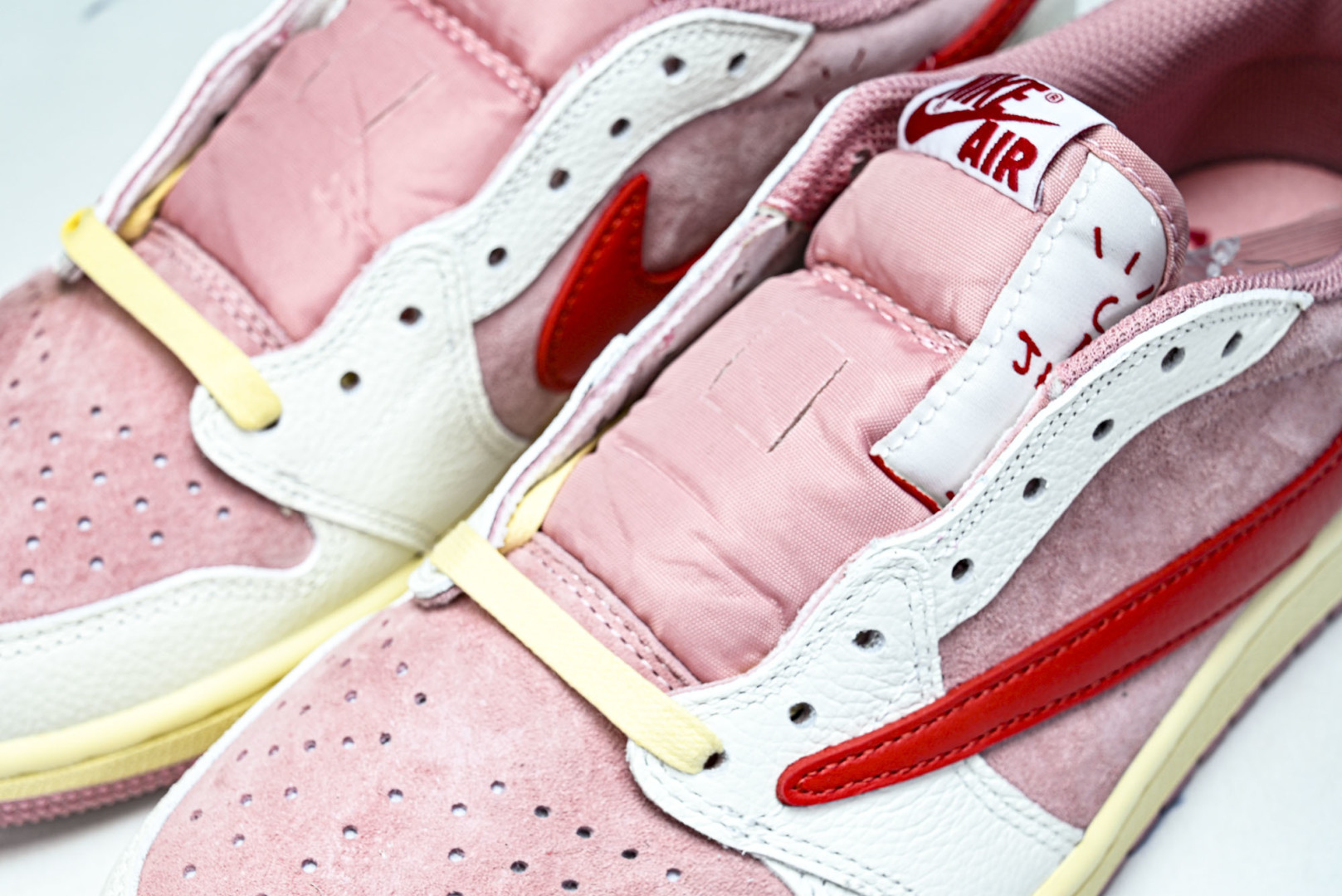 AJlow 尺码:36-47.5纯原出品-Travis Scott x Jordan Air Jorda