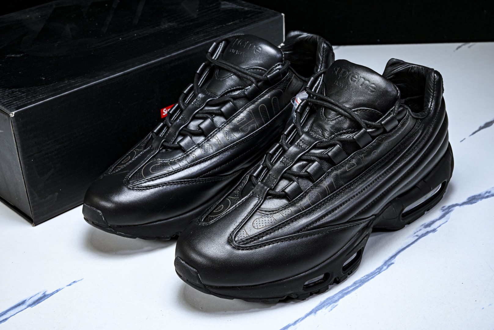 MAX95 尺码:40-47.5纯原出品-Supreme x Nike Air Max 95 Lux 联