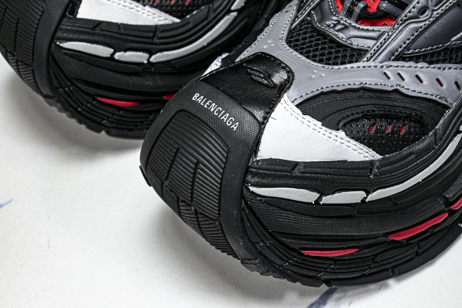 巴黎 尺码:35-46纯原出品-Balenciaga Track Sneaker 巴黎世家十二代 户外概