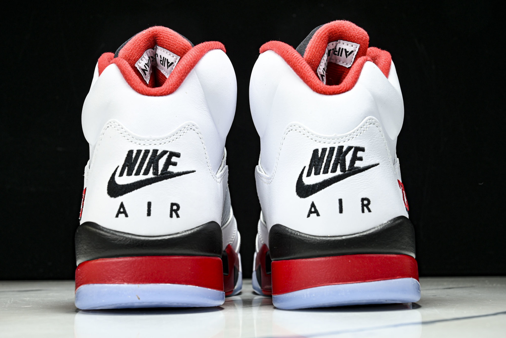 AJ5 尺码40.5-47.5纯原出品-Air Jordan 5 Retro Fire Red Blac