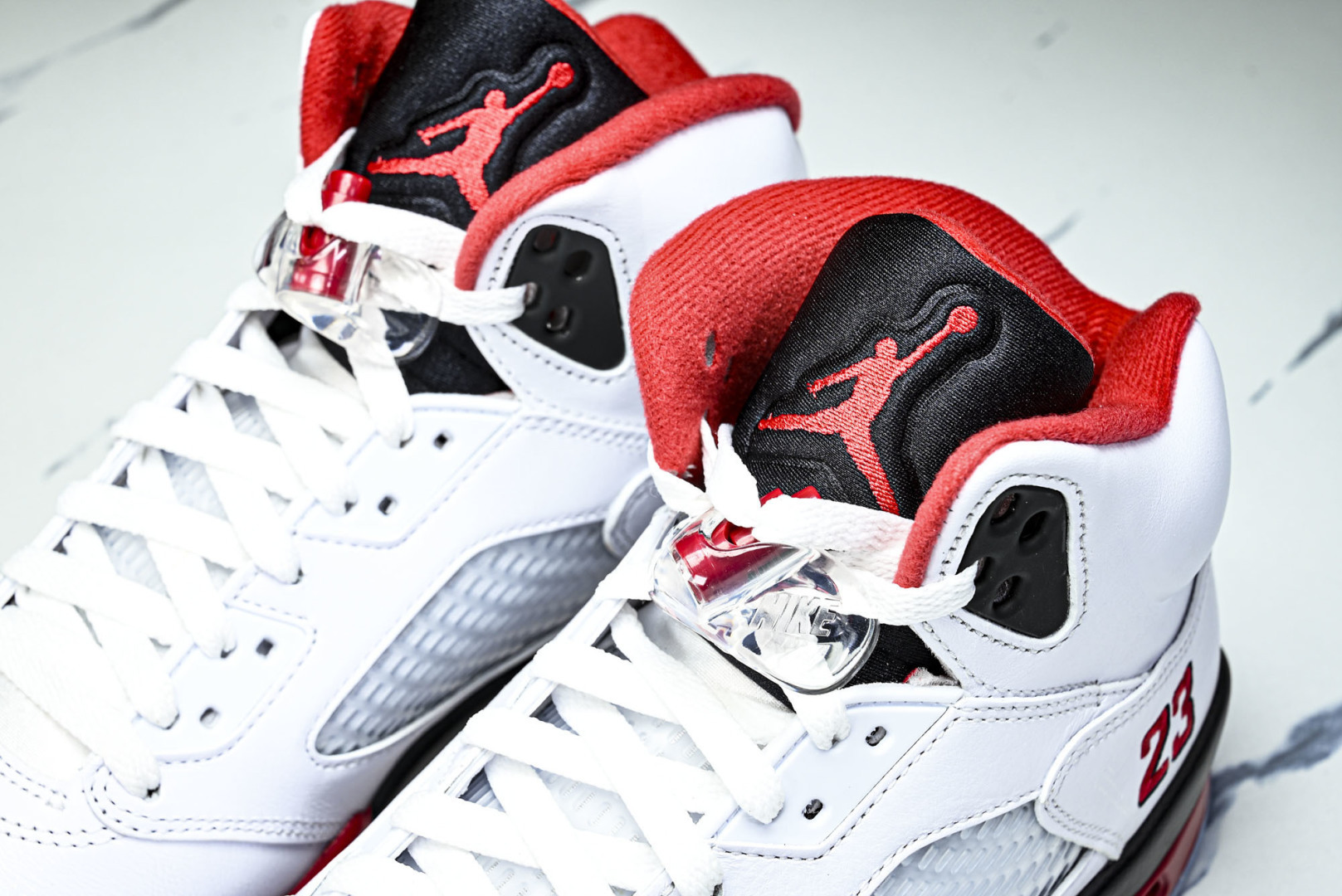 AJ5 尺码40.5-47.5纯原出品-Air Jordan 5 Retro Fire Red Blac