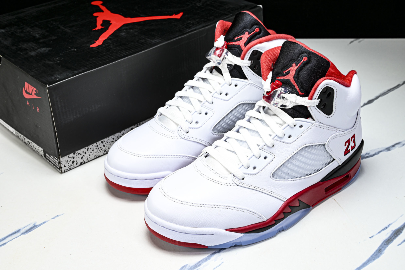 AJ5 尺码40.5-47.5纯原出品-Air Jordan 5 Retro Fire Red Blac