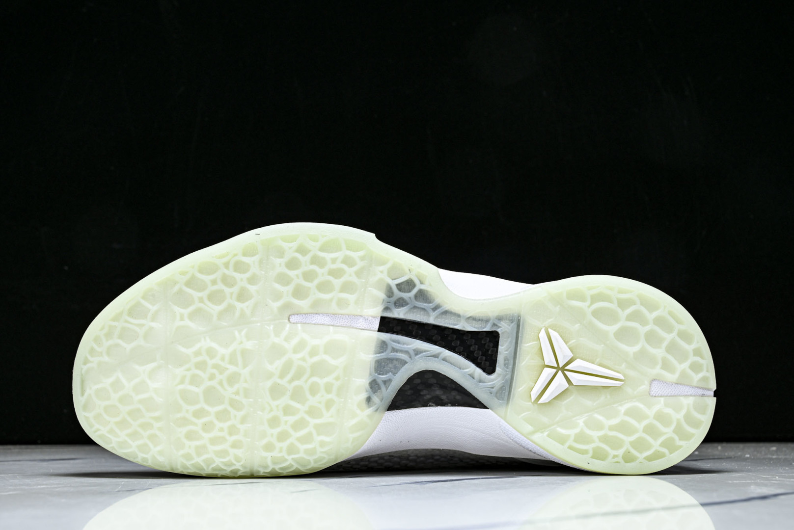 科比6 尺码:40-48.5纯原版出品-Kobe6Zoom Kobe 6 Protro Whiteorc