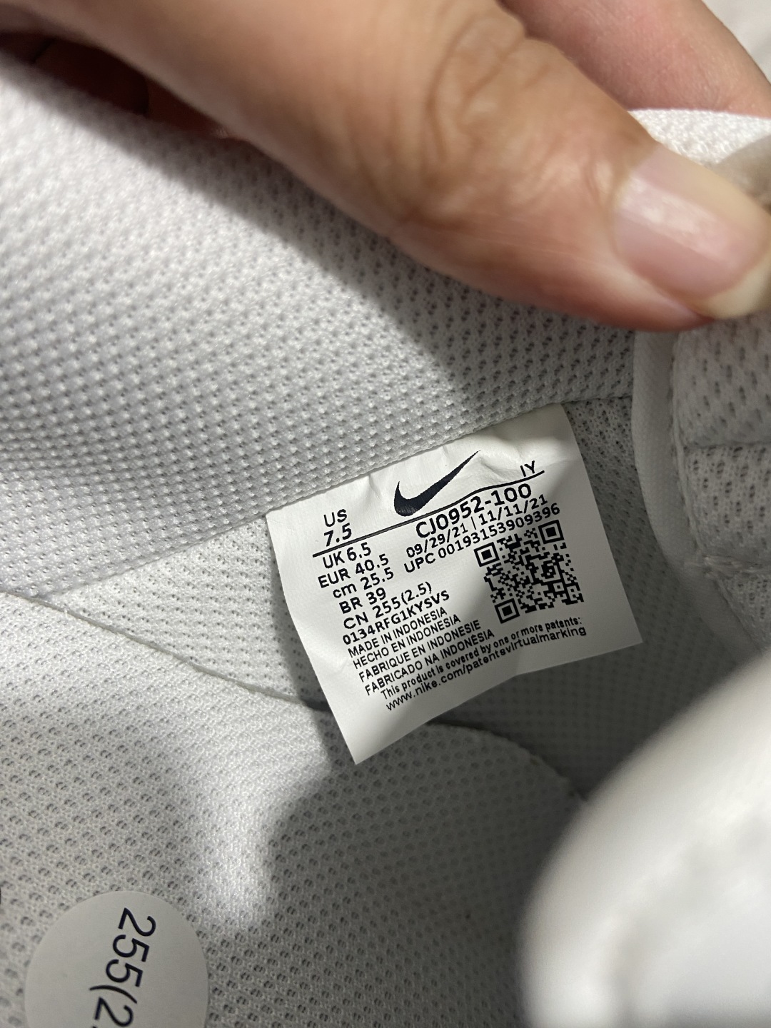 AF1 小权志龙 白色鞋码：35.5-46纯原出品-Air Force 1‘07 小权志龙 白色 CJ0