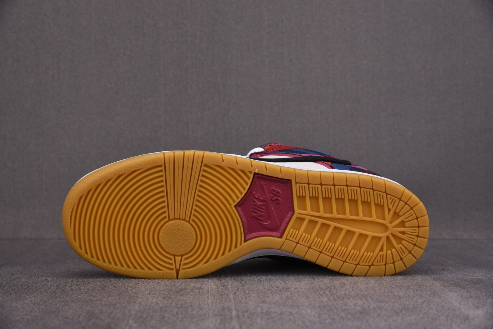 特价清 Parra x Nike SB Dunk Low 联 白蓝红卡通涂鸦 DH7695-600
