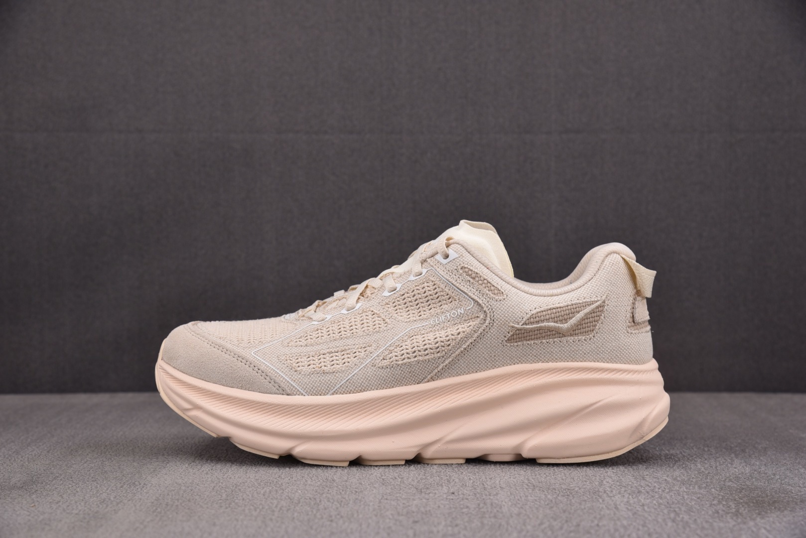 Hoka 尺码:36-45纯原版出品-HOKA Clifton One9 BP Alabaster 米色