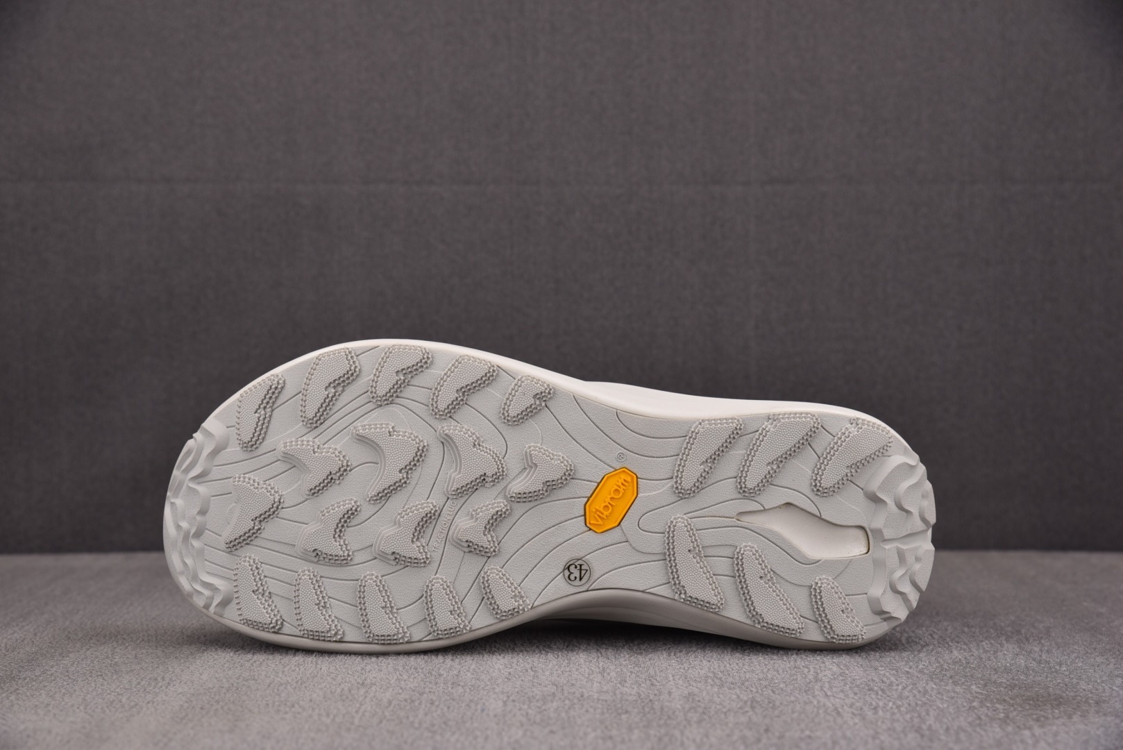 Roa 户外登山鞋 尺码:39-45纯原-Roa Hiking户外登山鞋 白色 黑棕 YZ010尺码39