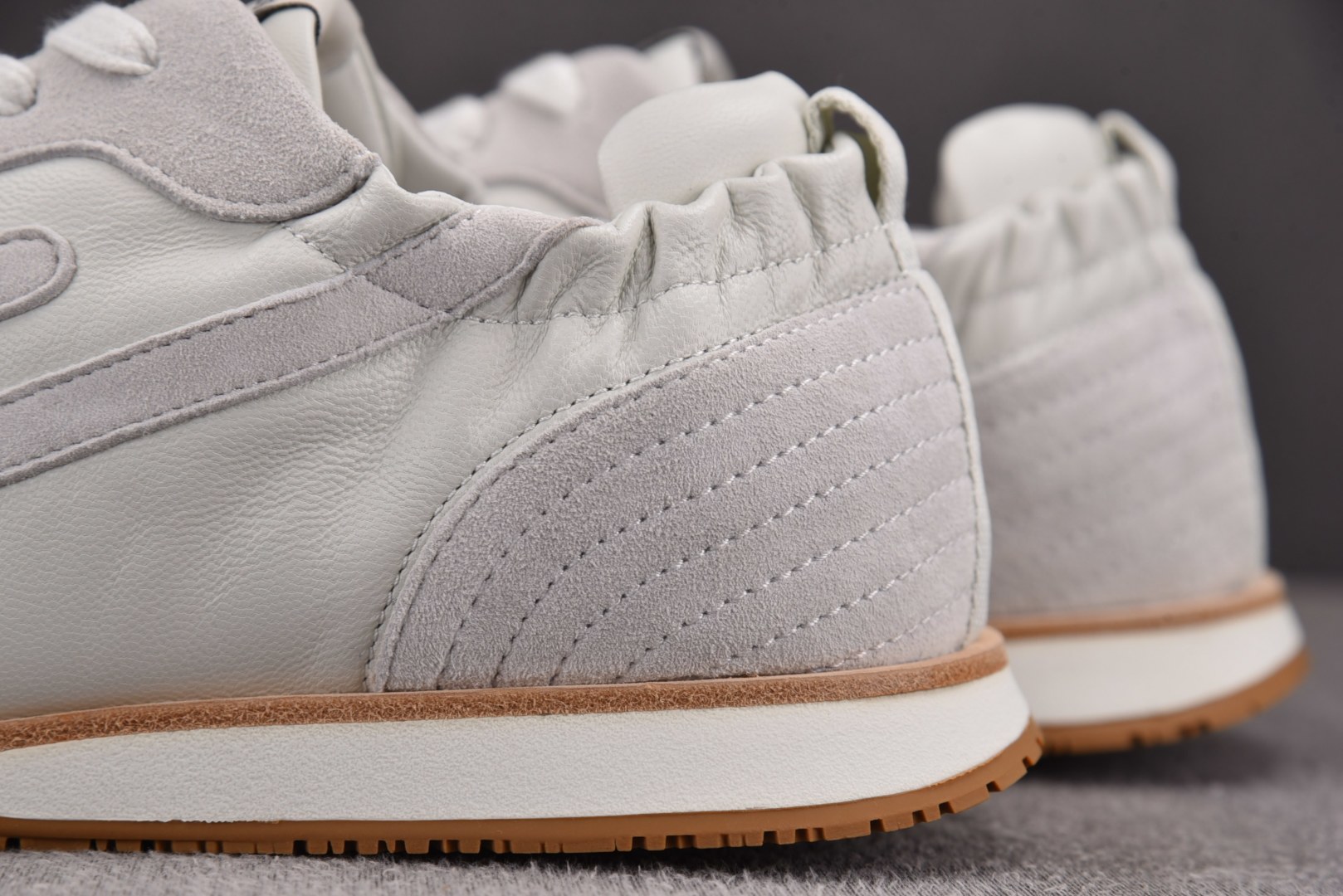 爱马仕 尺码:35-45纯原出品-HERMES Jet 白色 YZ023-6尺码 35 36 37 38