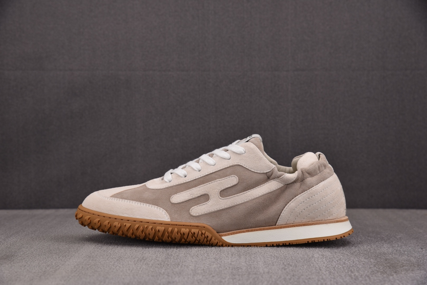 爱马仕 尺码:35-45纯原出品-HERMES Jet 米白棕 YZ023-6尺码 35 36 37 3