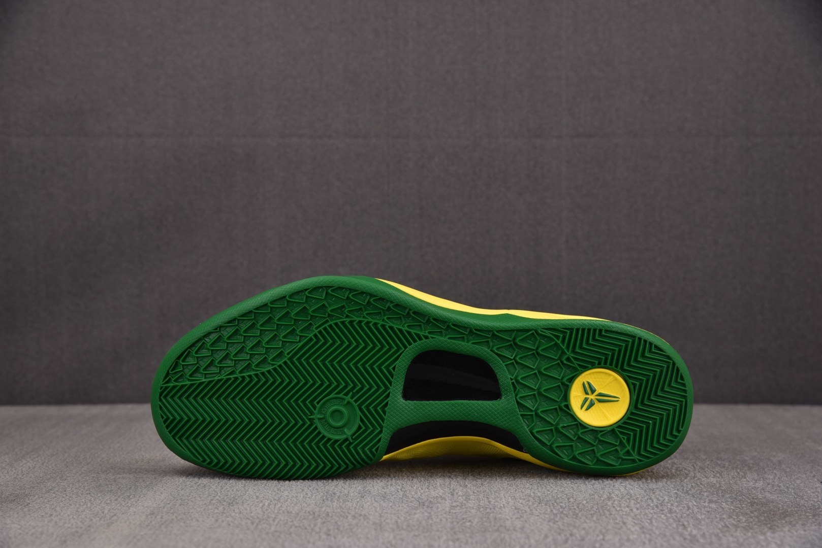 科比 尺码:40-48.5 福利特价纯原版出品-Kobe Oregon Ducks PE PACK 黄绿