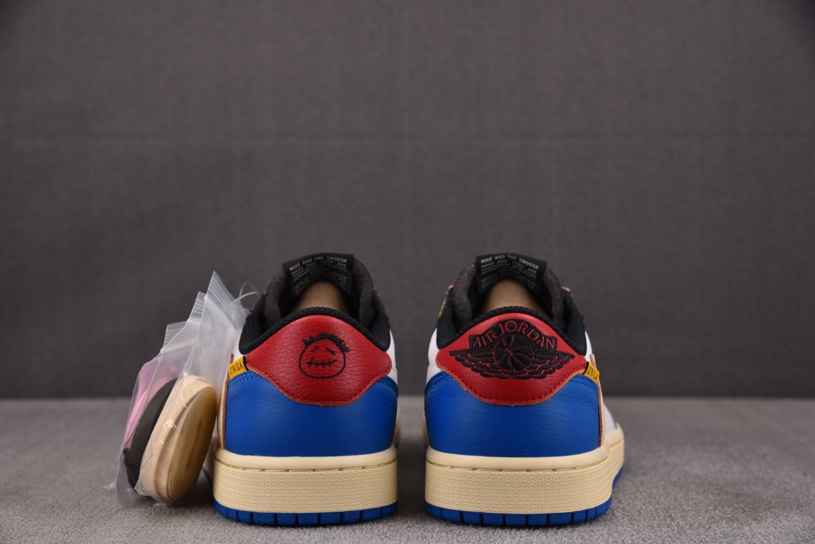 AJ Low 尺码:40.5-48.5纯原出品-TS x Un x Air Jordan 1 Retro