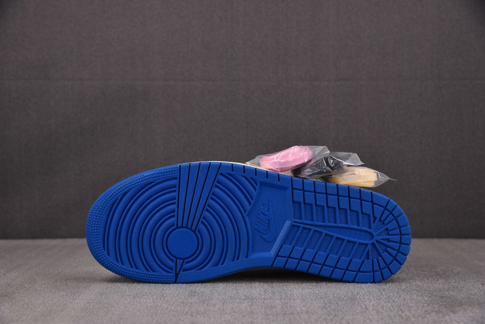 AJ Low 尺码:40.5-48.5纯原出品-TS x Un x Air Jordan 1 Retro