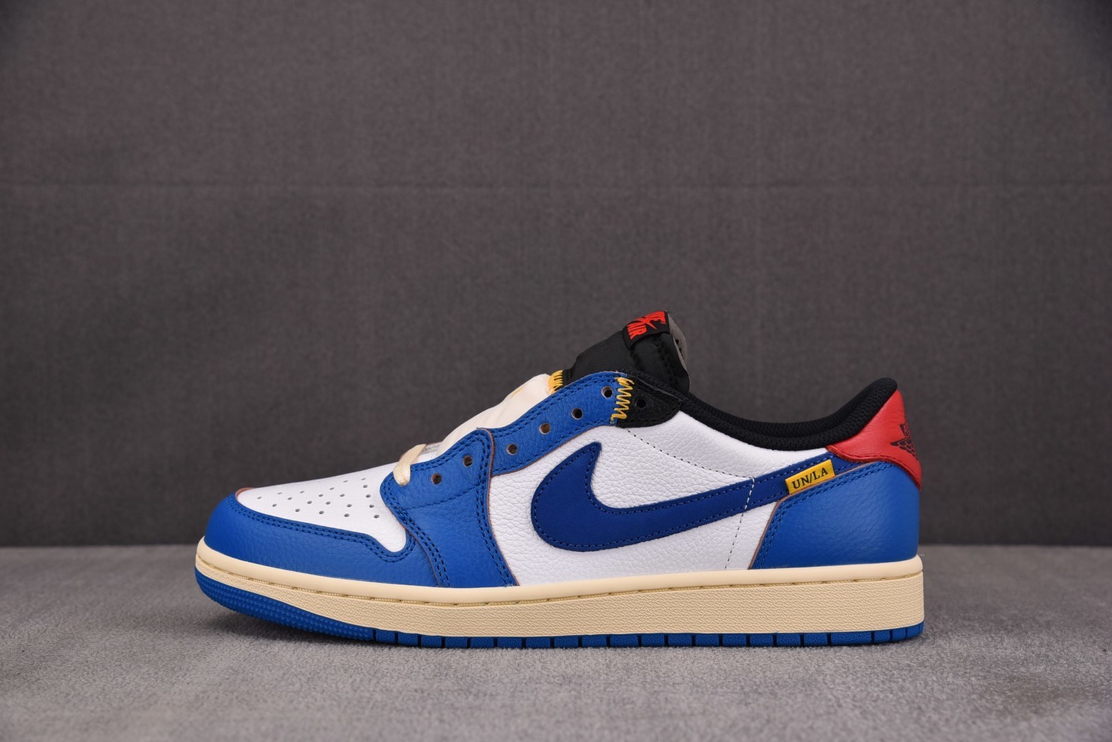 AJ Low 尺码:40.5-48.5纯原出品-Un x Air Jordan 1 Retro Low