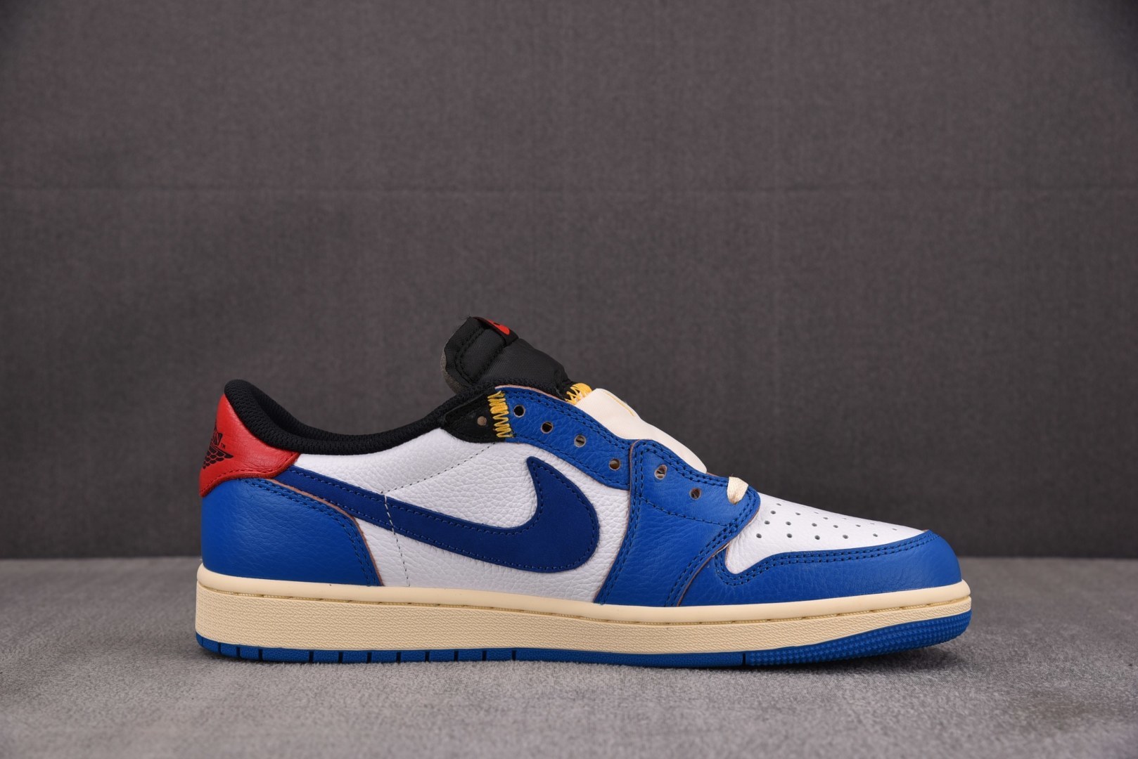 AJ Low 尺码:40.5-48.5纯原出品-Un x Air Jordan 1 Retro Low