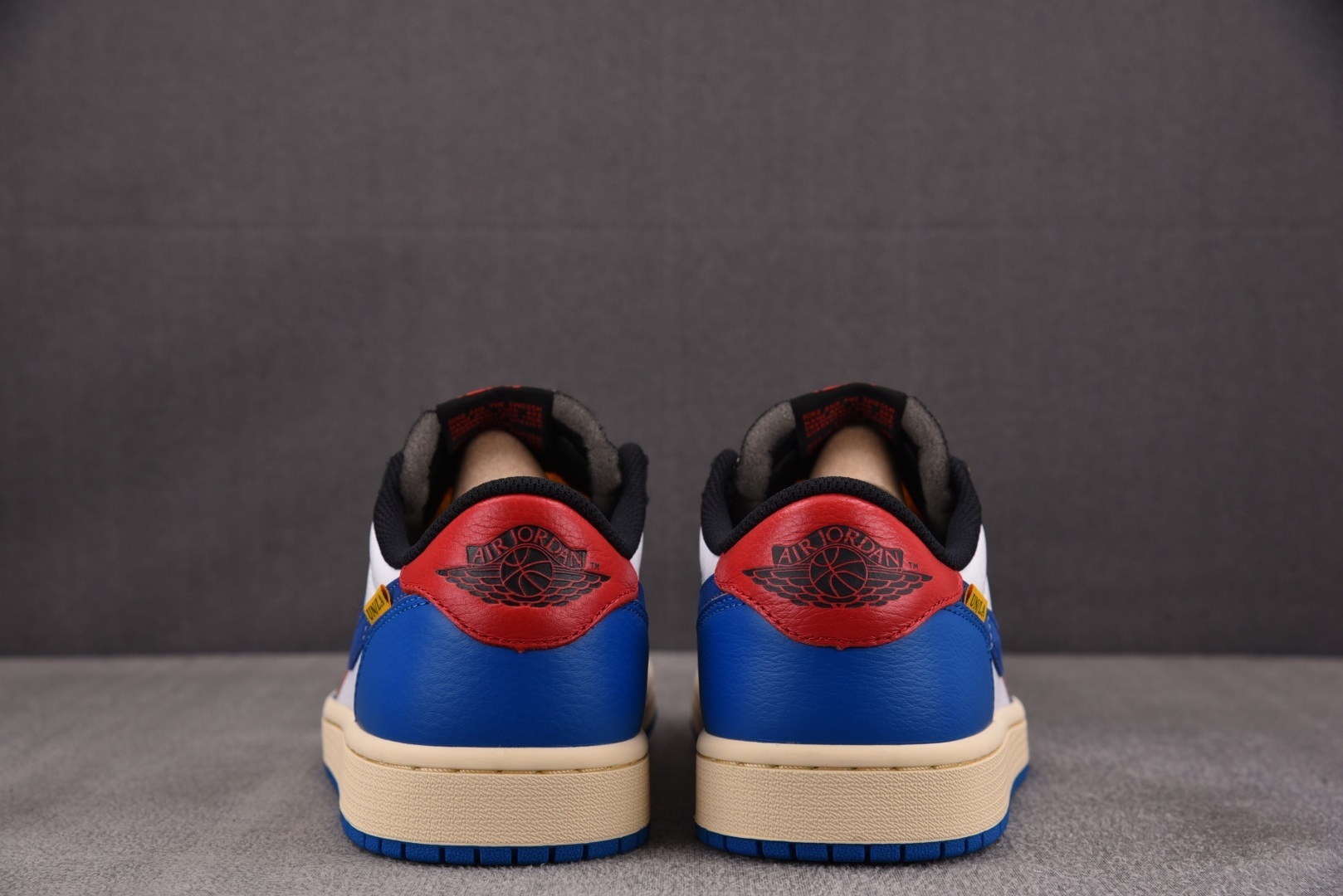 AJ Low 尺码:40.5-48.5纯原出品-Un x Air Jordan 1 Retro Low