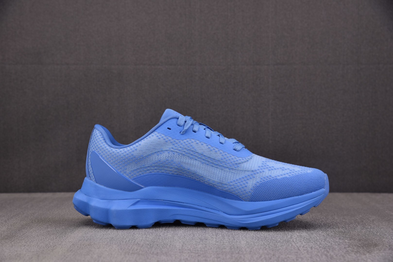 Alo 尺码:36-45纯原出品-Alo Yoga Alo Runner 蓝色 YZ014尺码：40 4